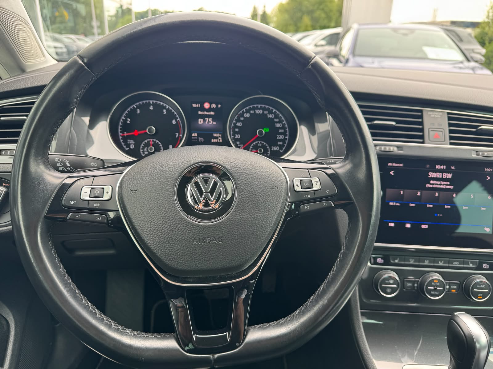 VW Golf 1.5 TSI EVO Edition 45 DSG-image-8