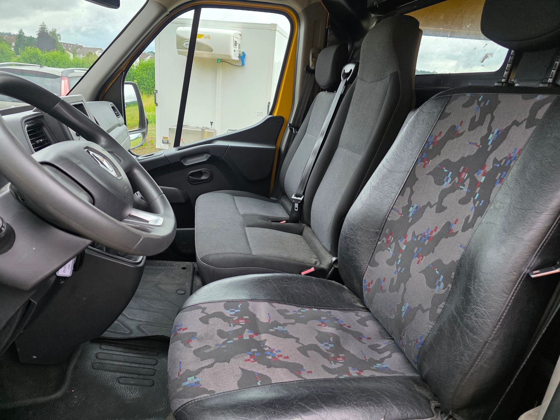 RENAULT Master T35 2.3dCi 135 L3H3-image-9