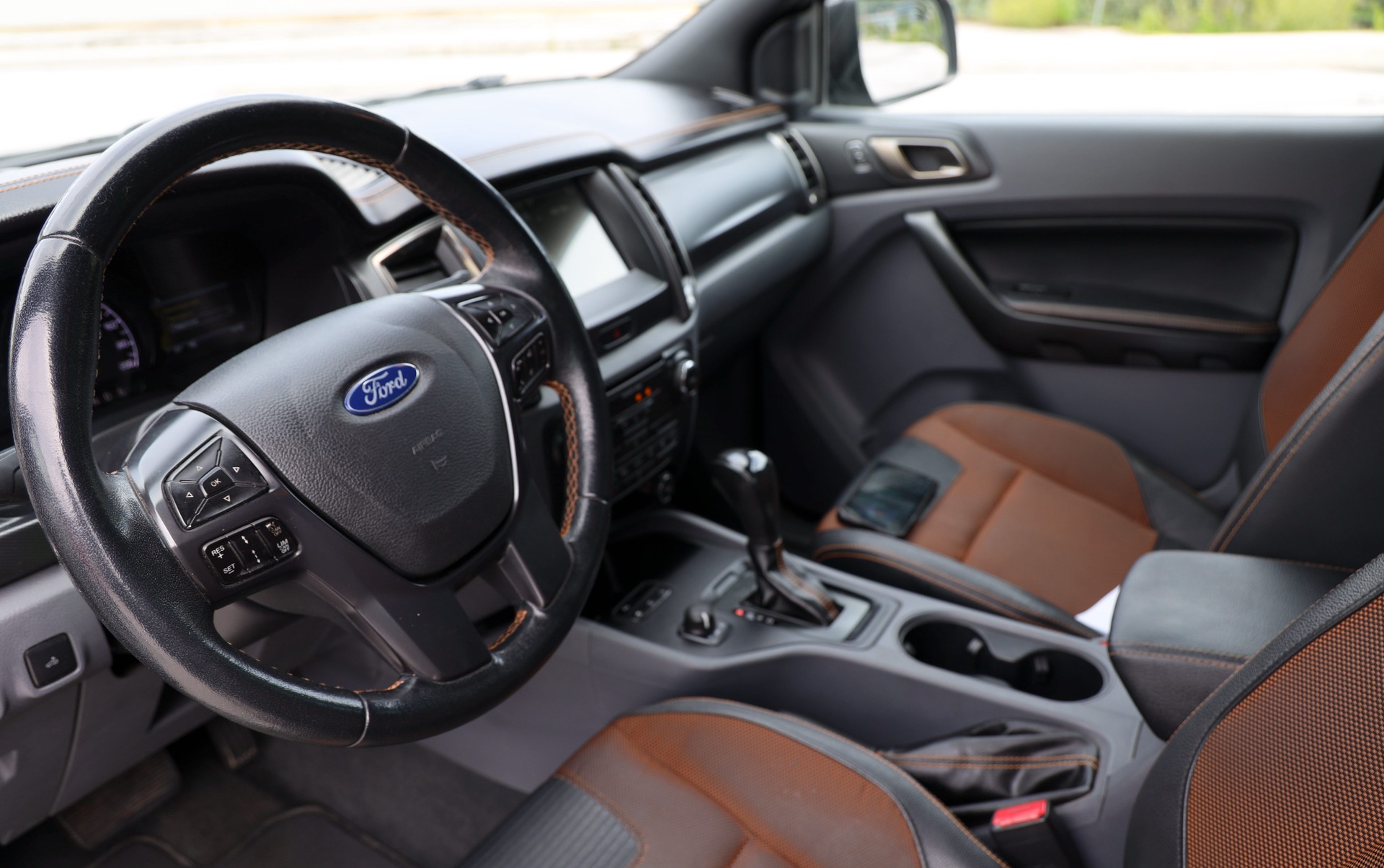 FORD 3.2 TDCi 4x4 Wildtrak-image-4