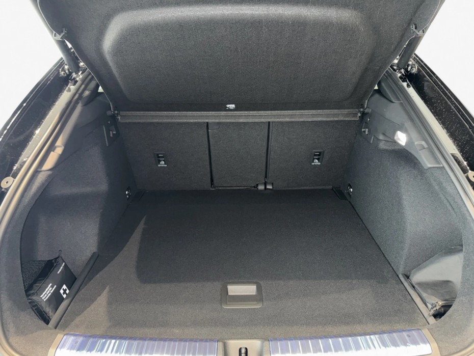 AUDI Q3 Sportback TFSI quattro 195 kW S tronic-image-12