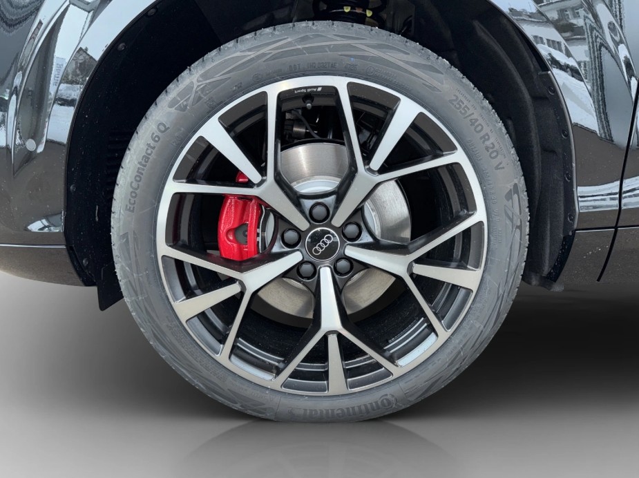 AUDI Q3 Sportback TFSI quattro 195 kW S tronic-image-13