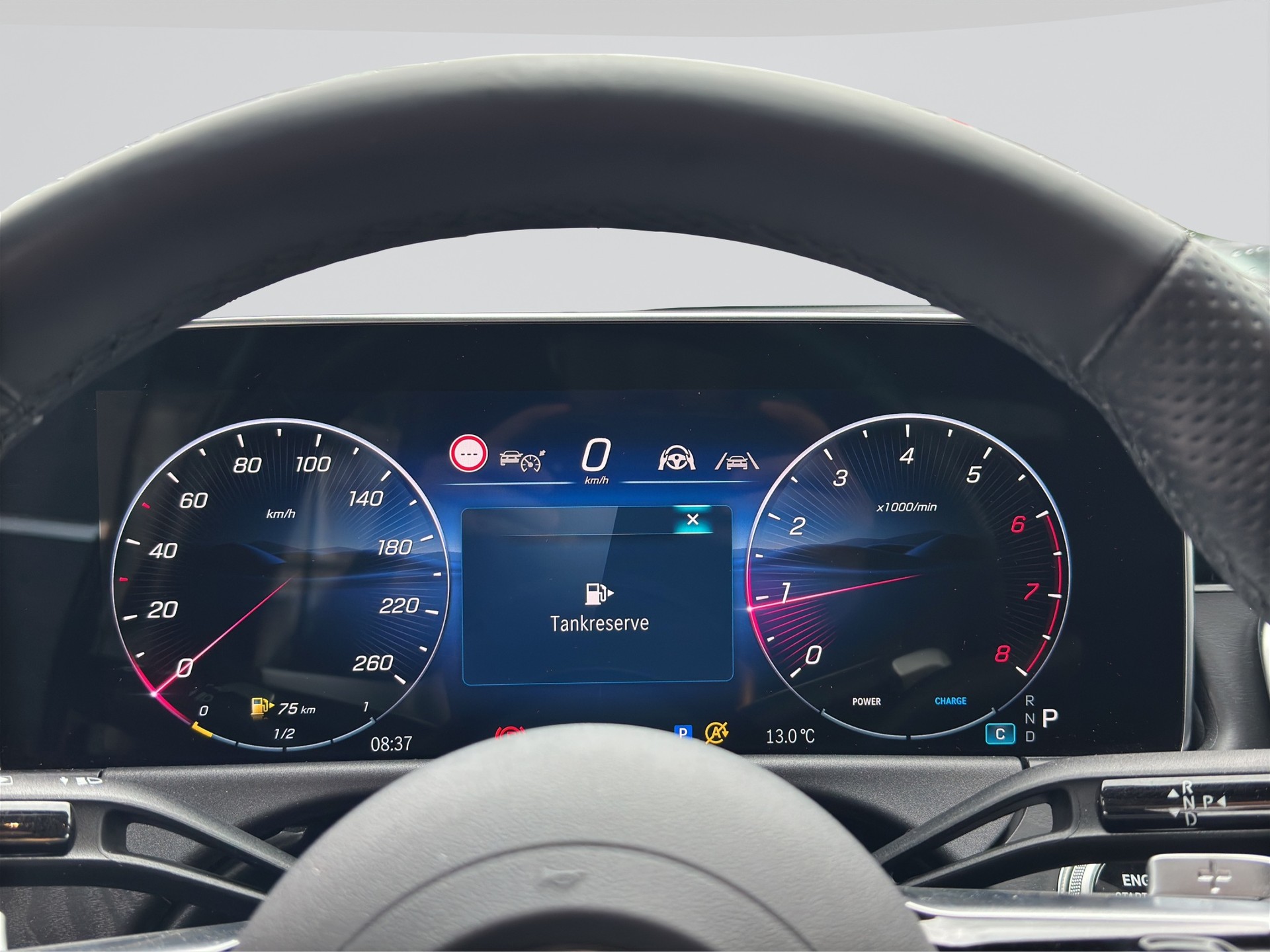 MERCEDES-BENZ E 200 9G-Tronic AMG Line-image-10