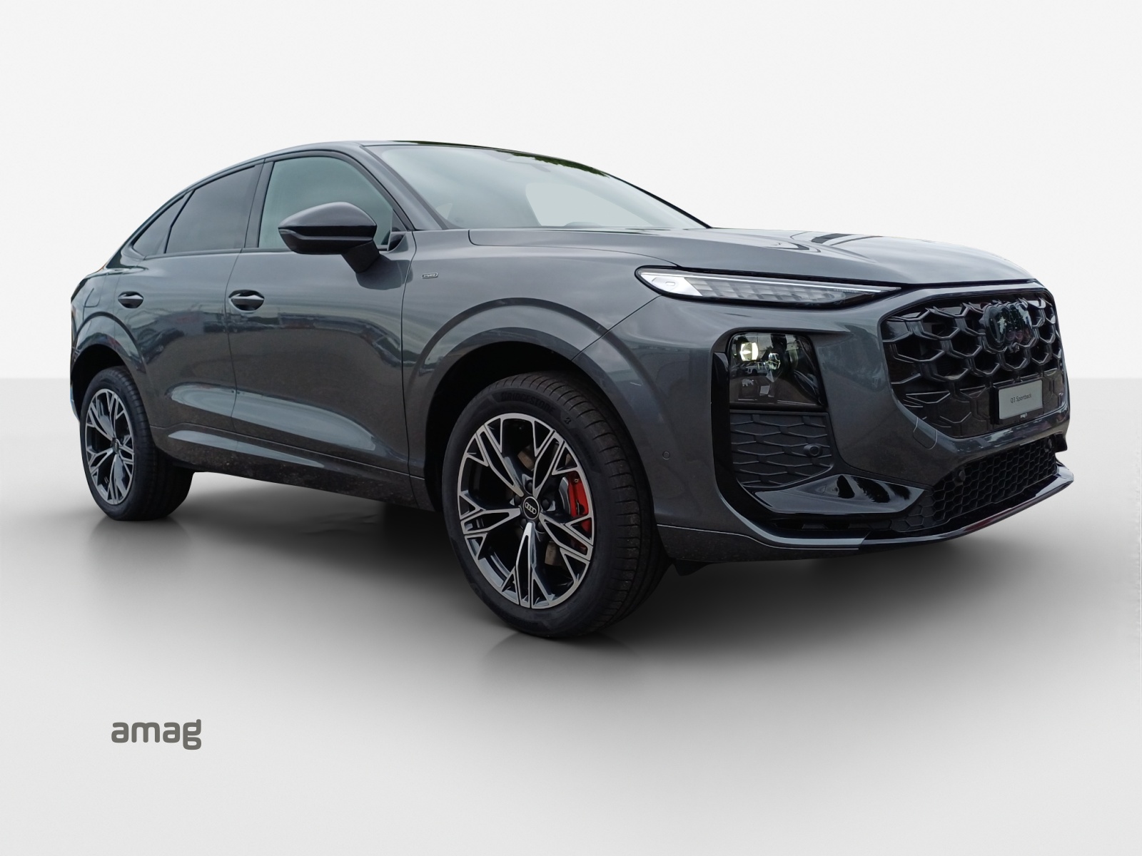 AUDI Q3 Sportback e-hybrid 200 kW S tronig-image-5