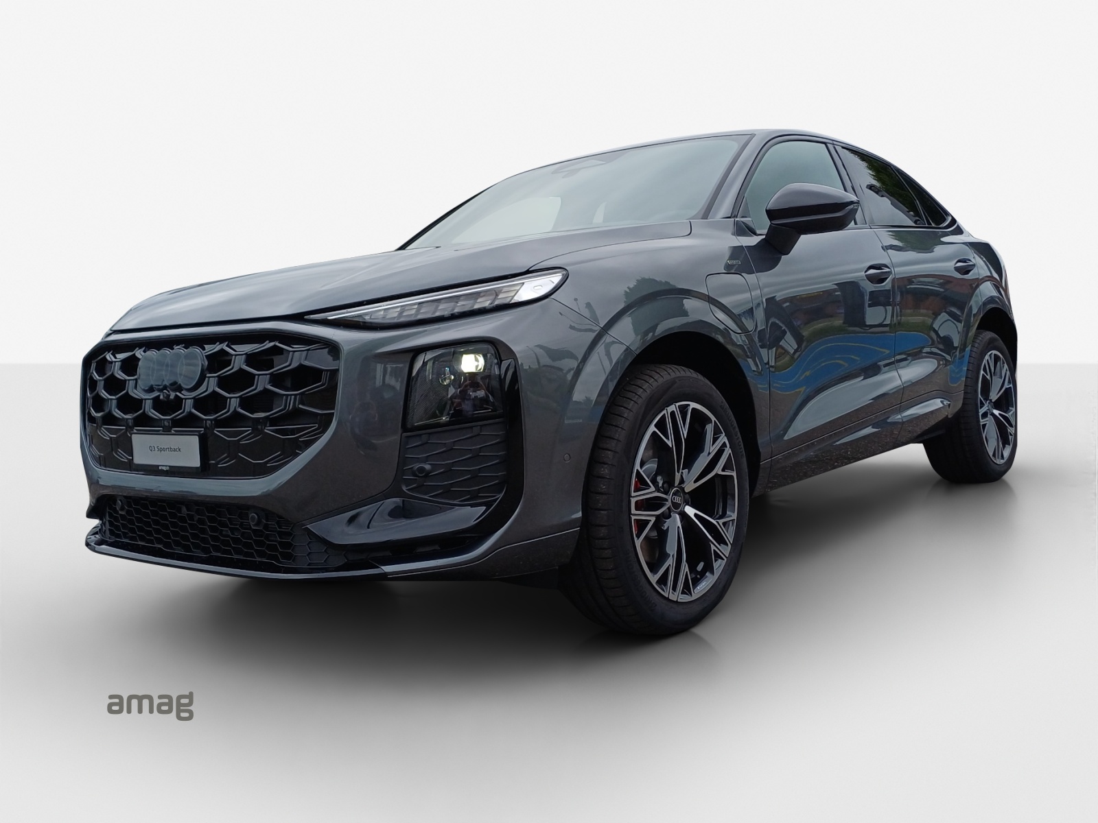 AUDI Q3 Sportback e-hybrid 200 kW S tronig-image-0