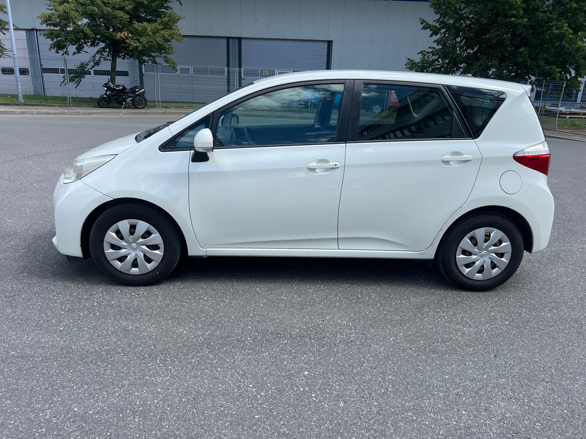 TOYOTA Verso-S 1.33 Linea Luna Multidrive S-image-2