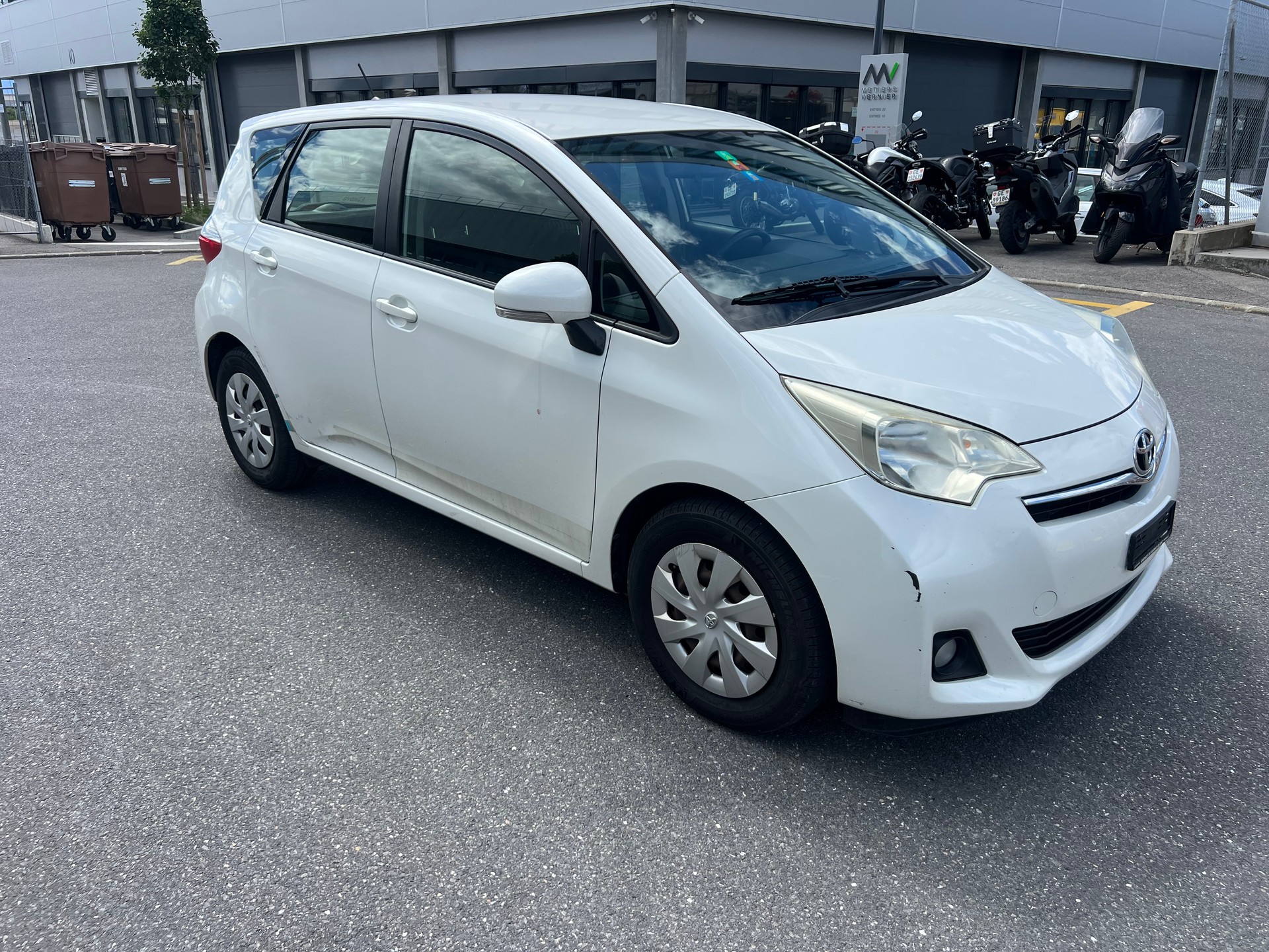 TOYOTA Verso-S 1.33 Linea Luna Multidrive S-image-7