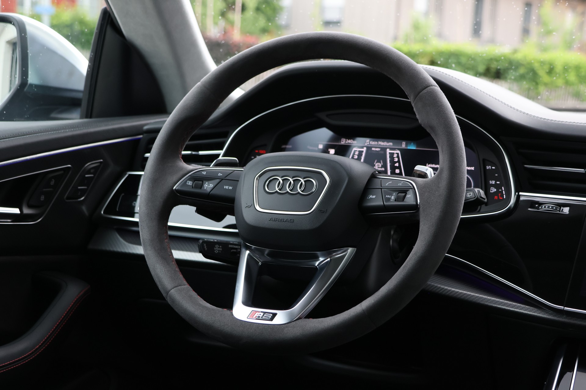 AUDI RSQ8 quattro tiptronic + 3.5TAHK-image-14