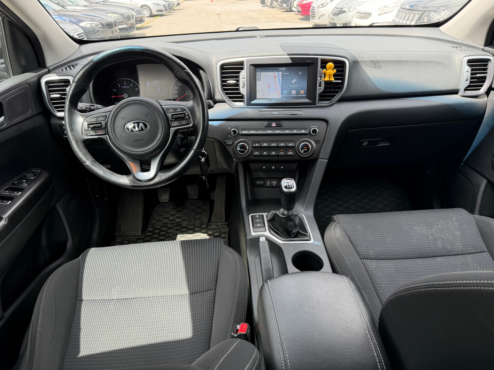 KIA Sportage 1.6 T-GDi Swiss City Line 4WD-image-7