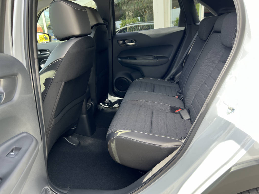 HONDA Jazz 1.5 i-MMD Crosstar Advanc-image-9
