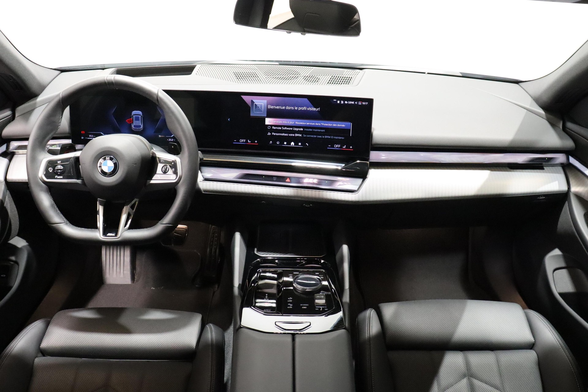 BMW 520d xDrive Touring-image-6