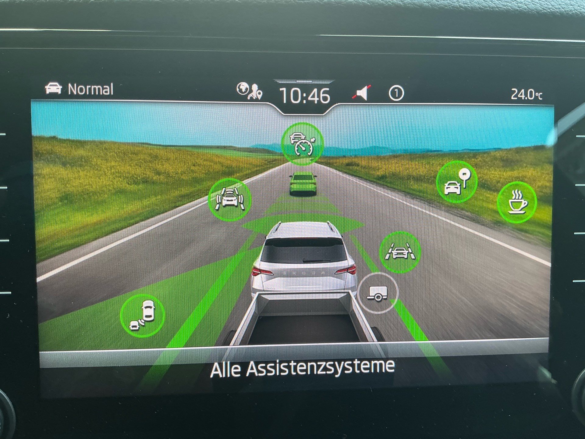 SKODA Karoq Sportline 4x4 *** PANORAMADACH & ANHÄNGERKUPPLUNG ***-image-19