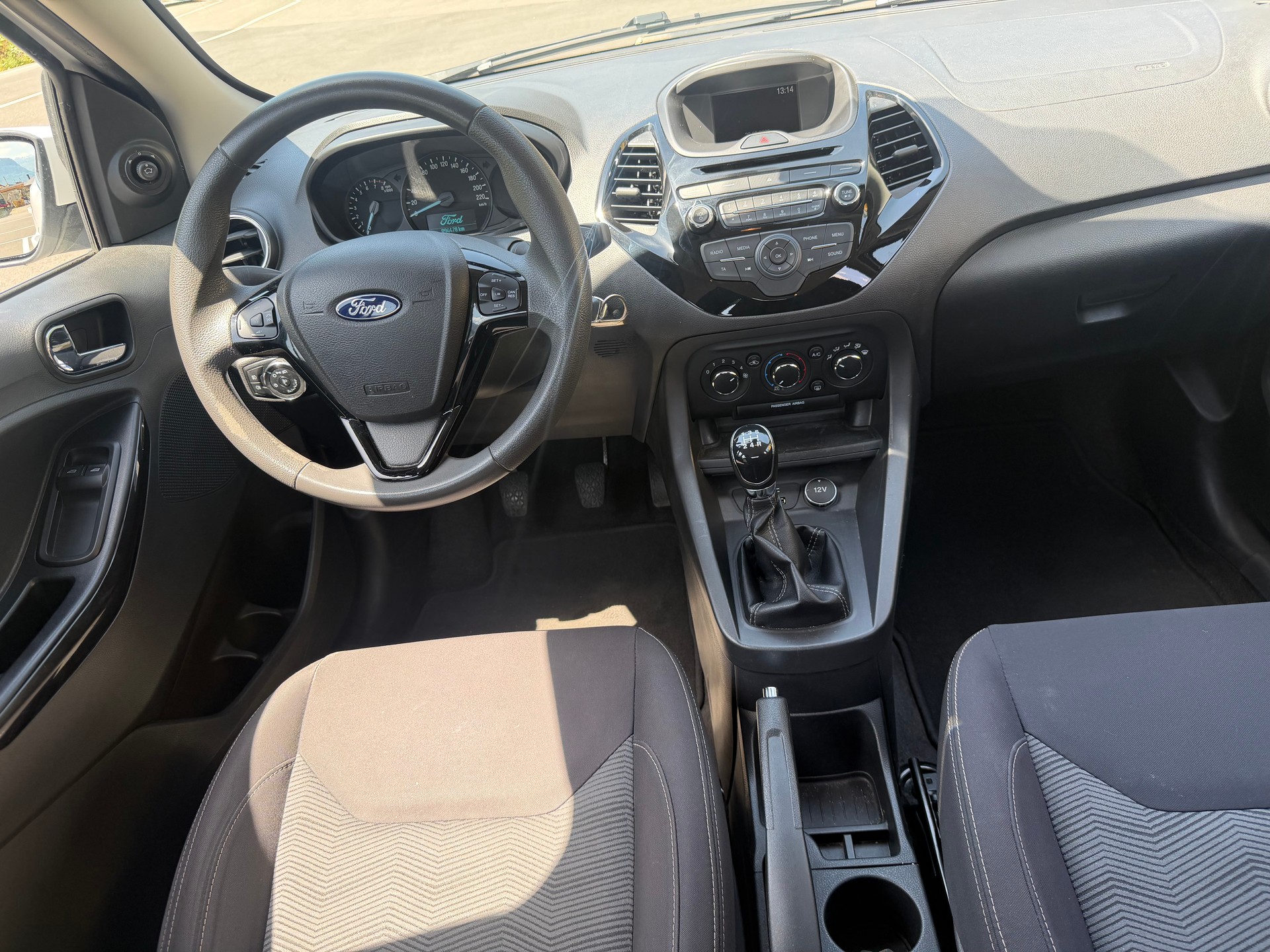 FORD KA+ 1.2 Ti-VCT Cool&Sound-image-5