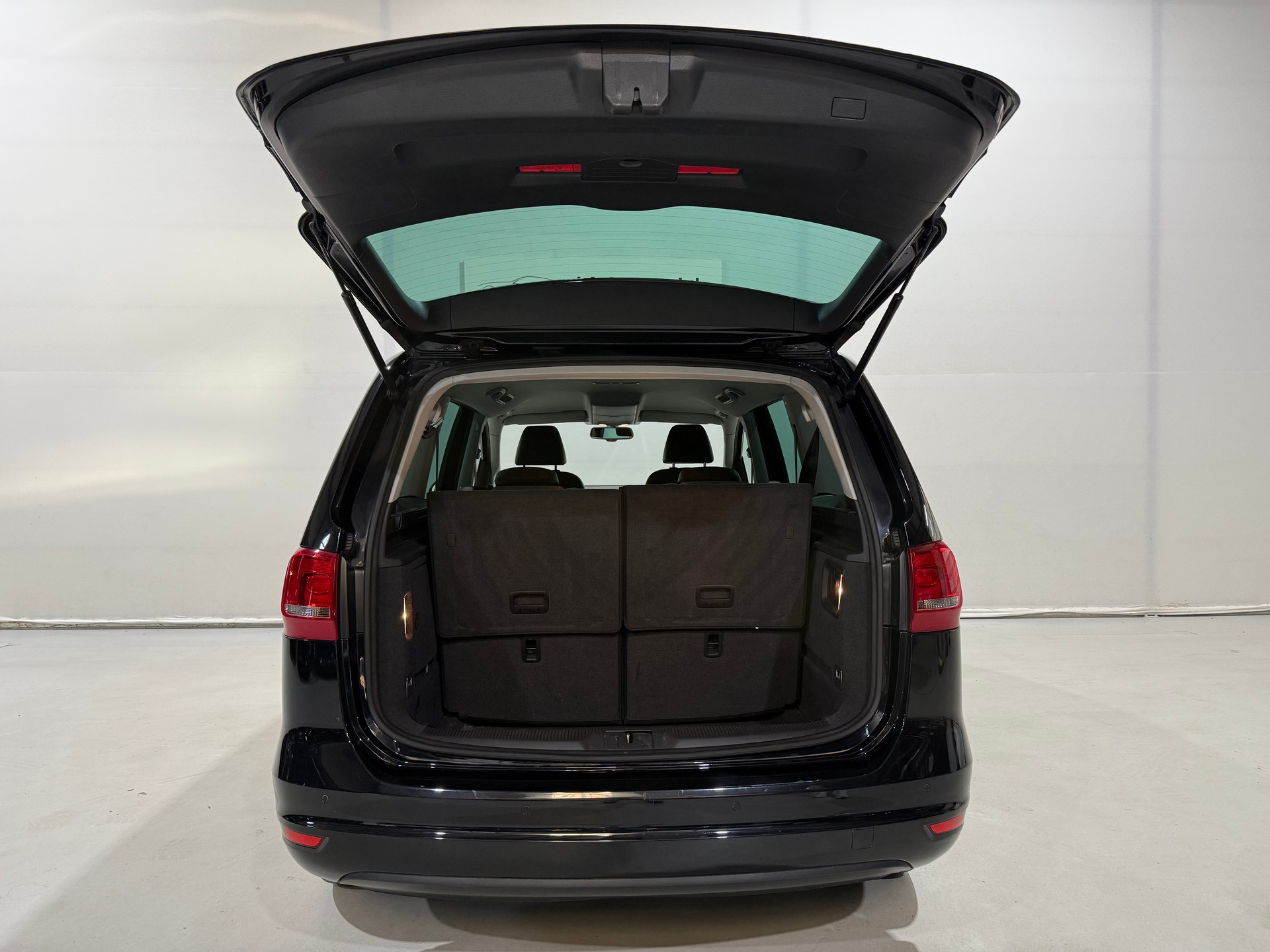 VW Sharan 2.0 TDI BMT Highline 4Motion-image-10