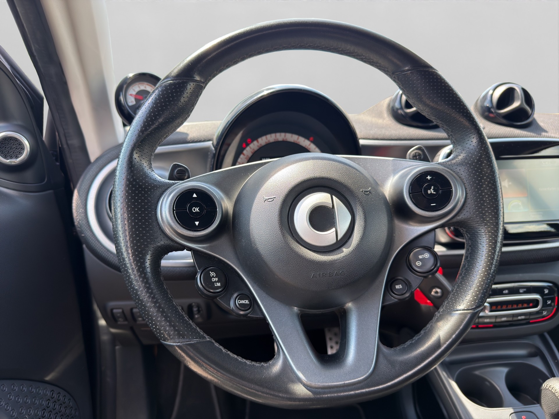 SMART fortwo prime twinmatic-image-9