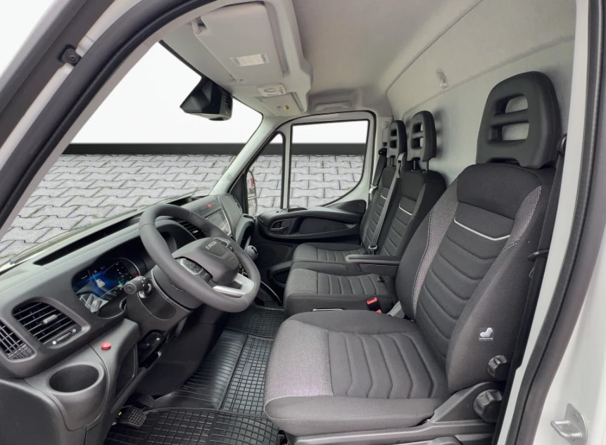 IVECO Daily 35 C 18H Kasten-image-6