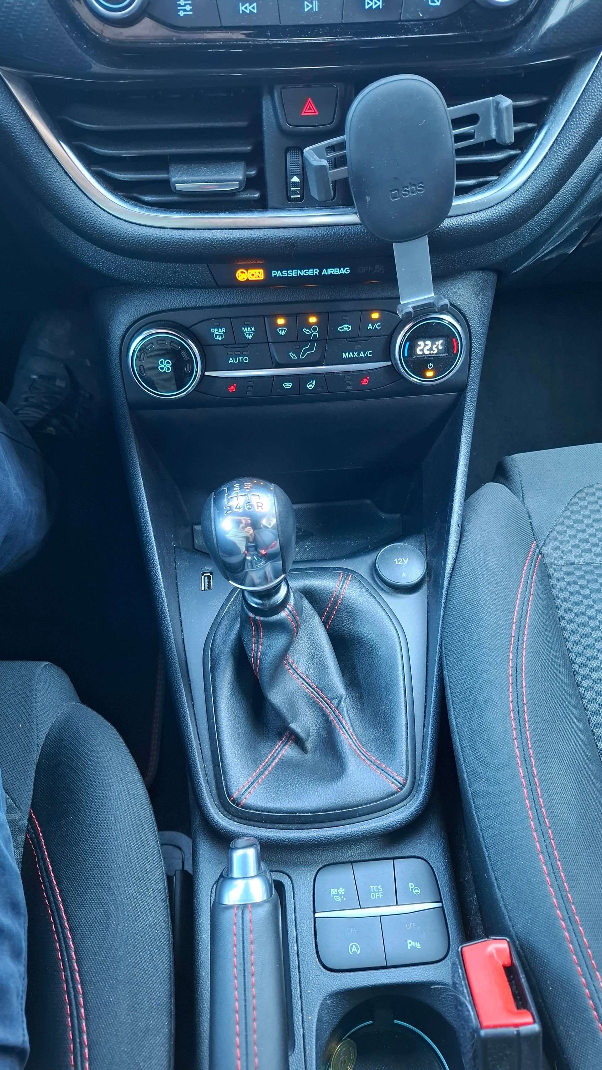 FORD Fiesta 1.0 SCTi MHEV ST-Line X-image-8