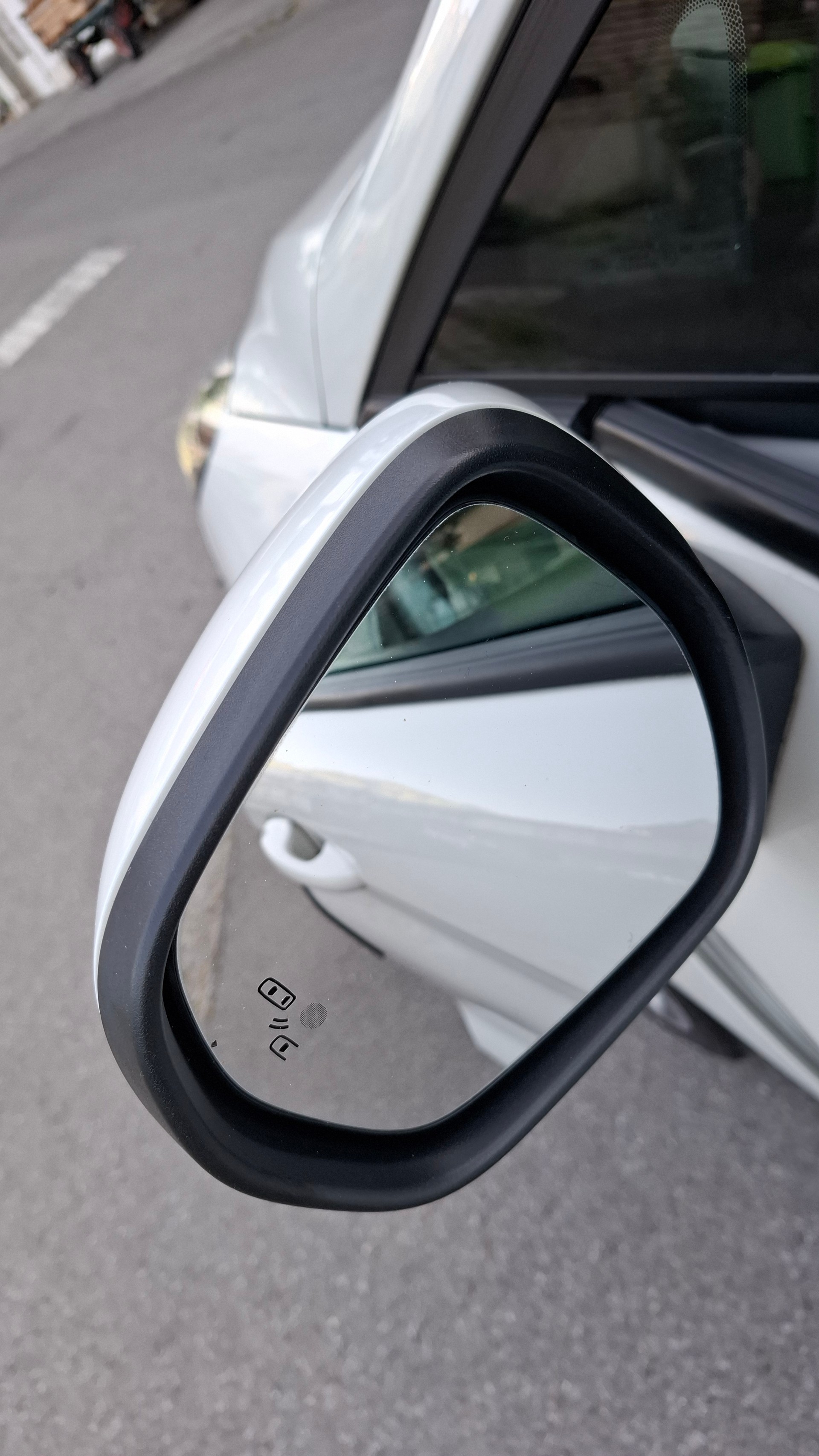 FORD Fiesta 1.0 SCTi MHEV ST-Line X-image-11