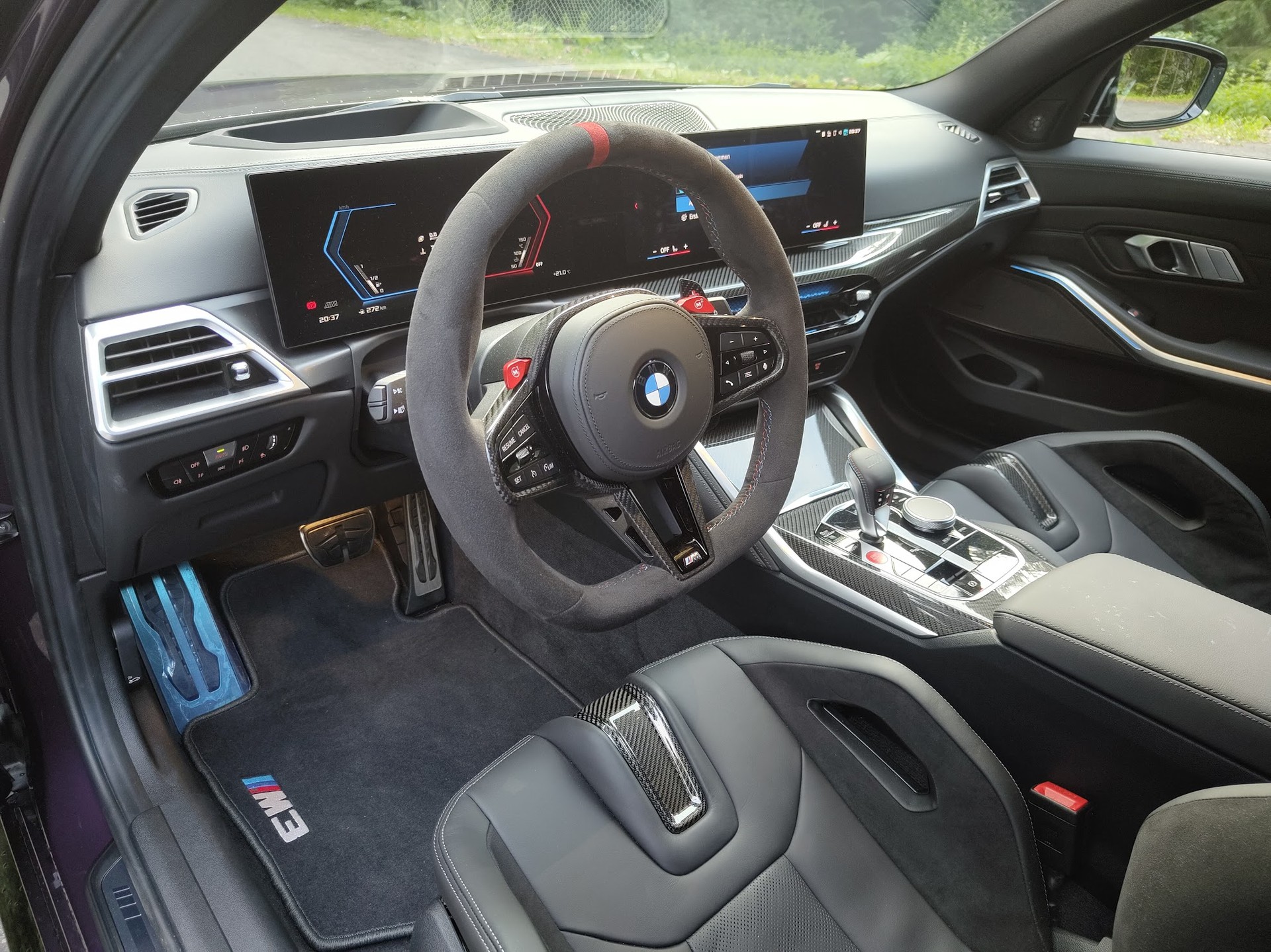 BMW M3 Competition xDrive-image-4