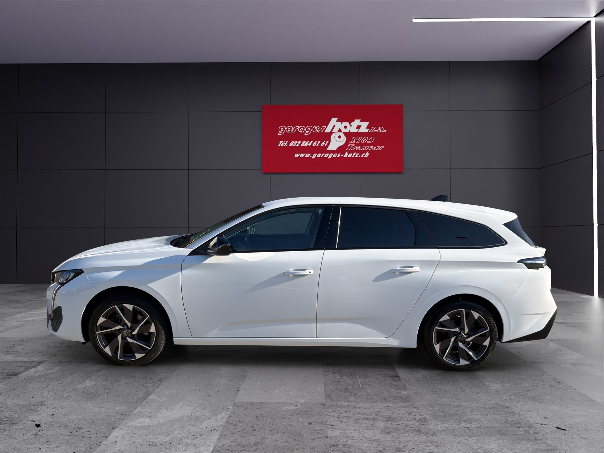 PEUGEOT 308 SW 1.2 Allure Pack-image-2