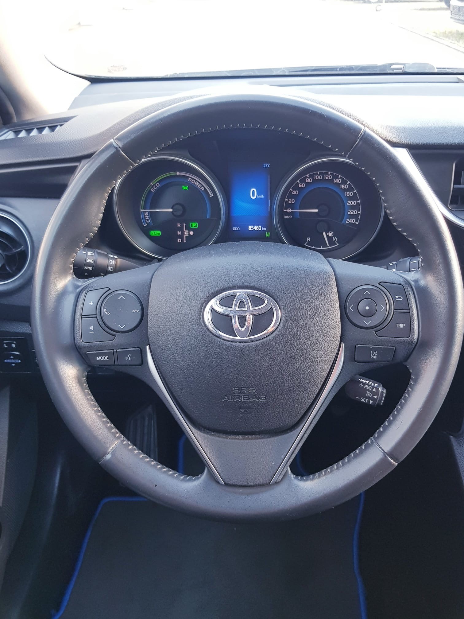 TOYOTA Auris Touring Sports 1.8 HSD Terra e-CVT EDITION S-image-11