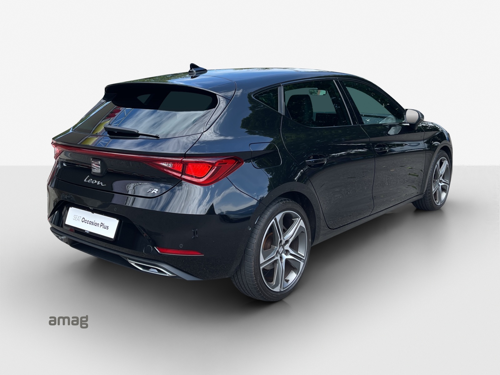 SEAT Leon 1.5 eTSI mHEV DSG Hola FR-image-4