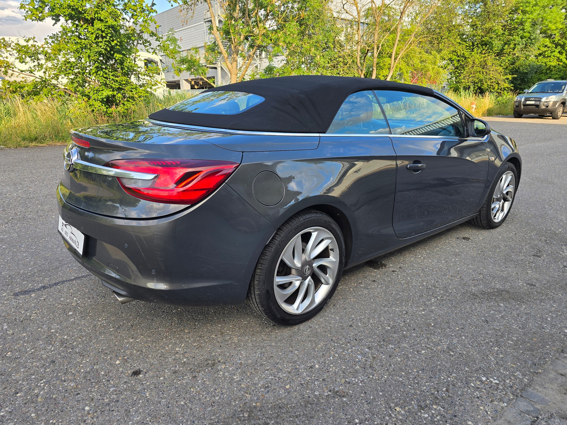OPEL Cascada 1.6i 16V Cosmo-image-5