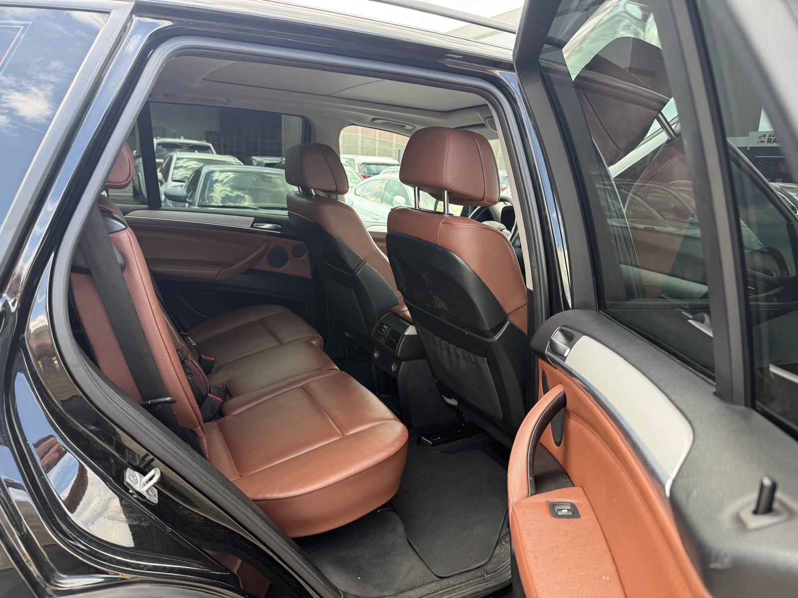 BMW X5 30d xDrive-image-11