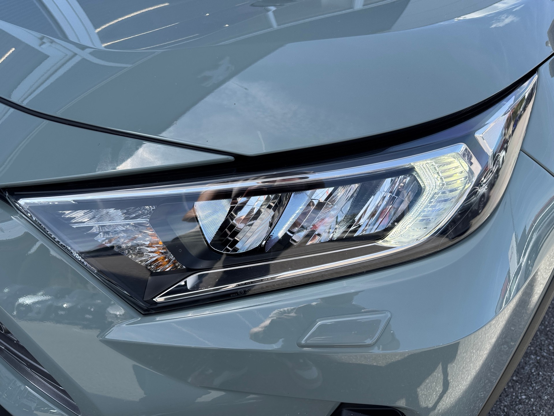 TOYOTA RAV-4 2.5 HSD Trend e-CVT-image-3