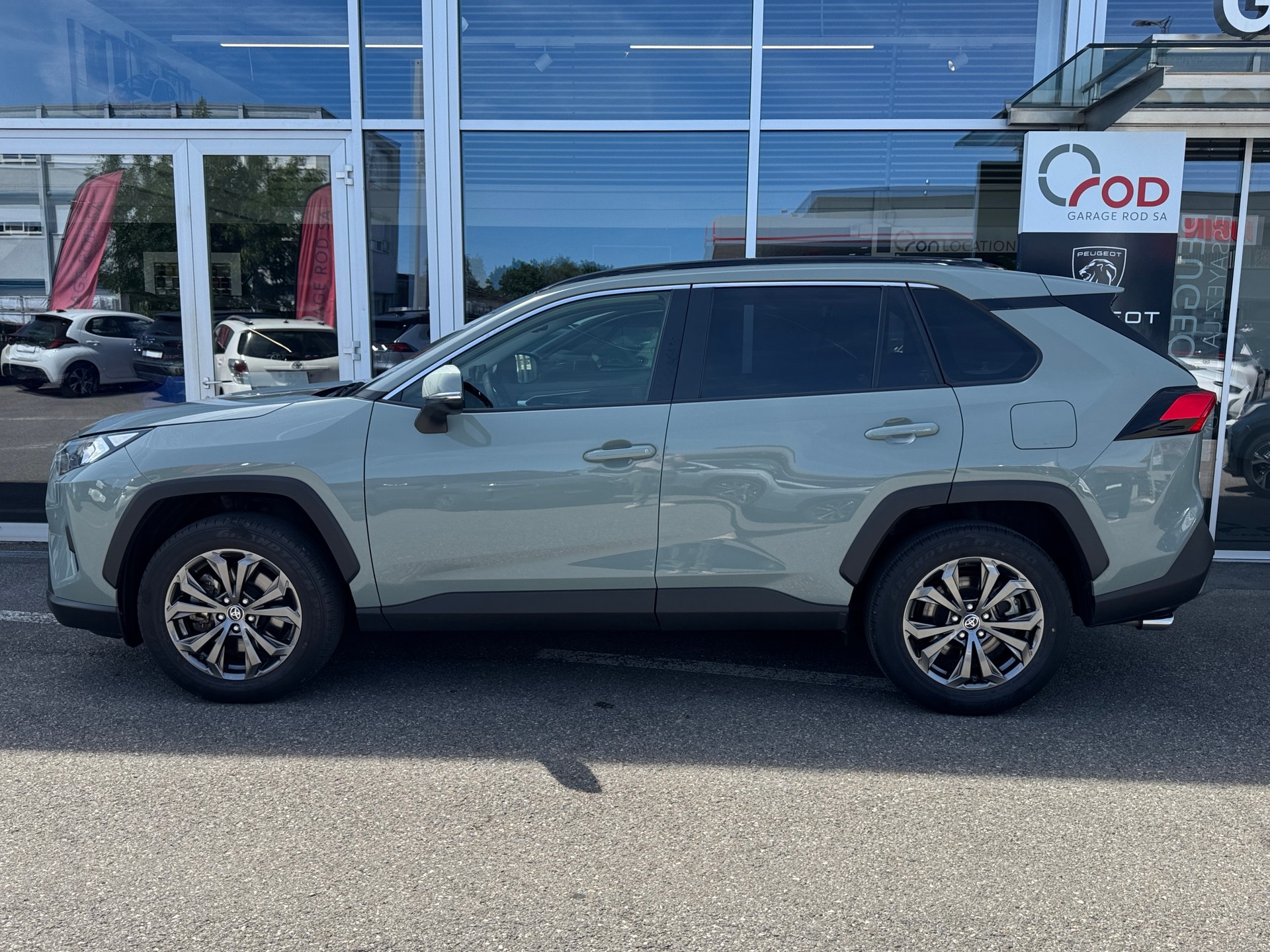 TOYOTA RAV-4 2.5 HSD Trend e-CVT-image-4
