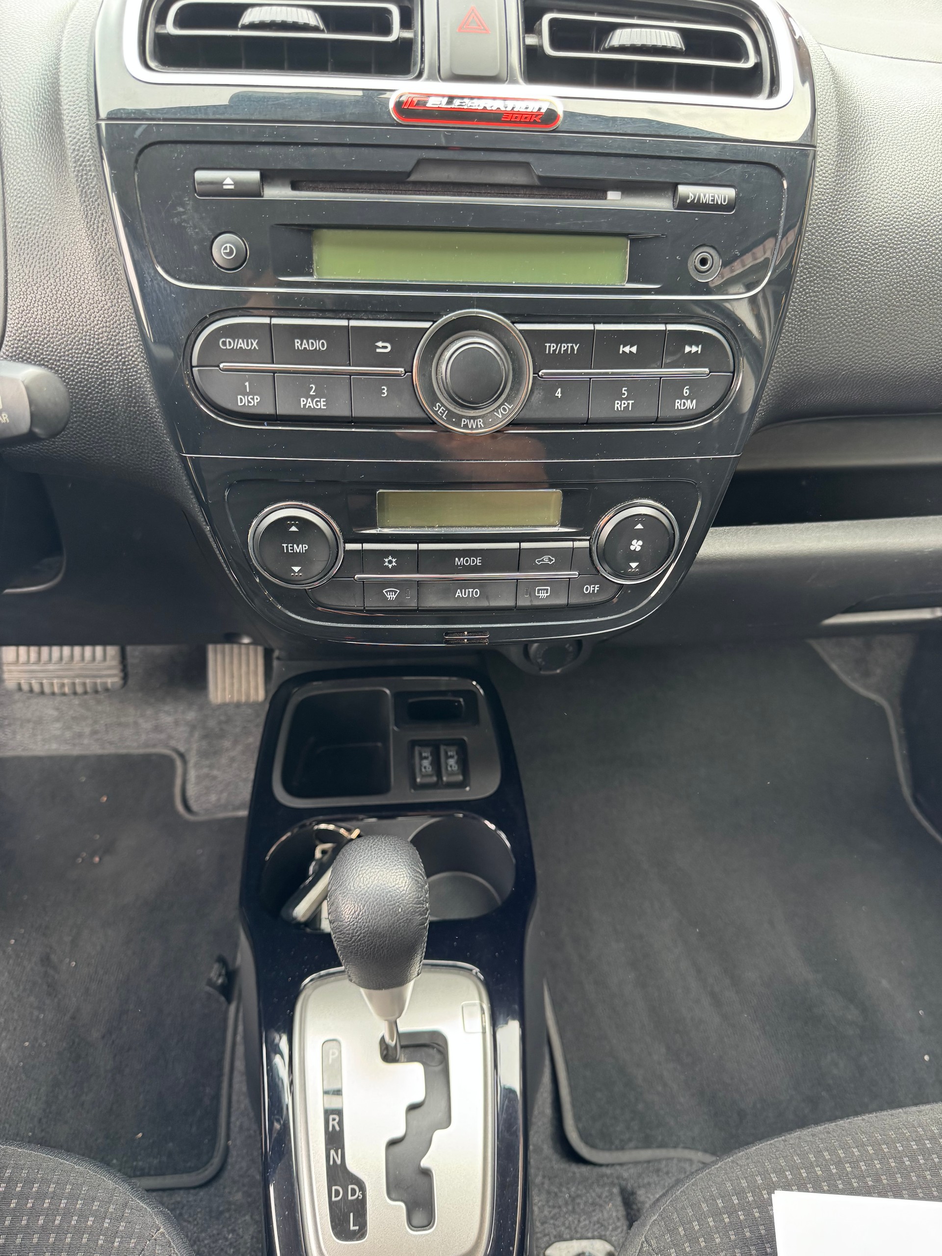 MITSUBISHI Space Star 1.2 Navigator Color Celebration CVT-image-9