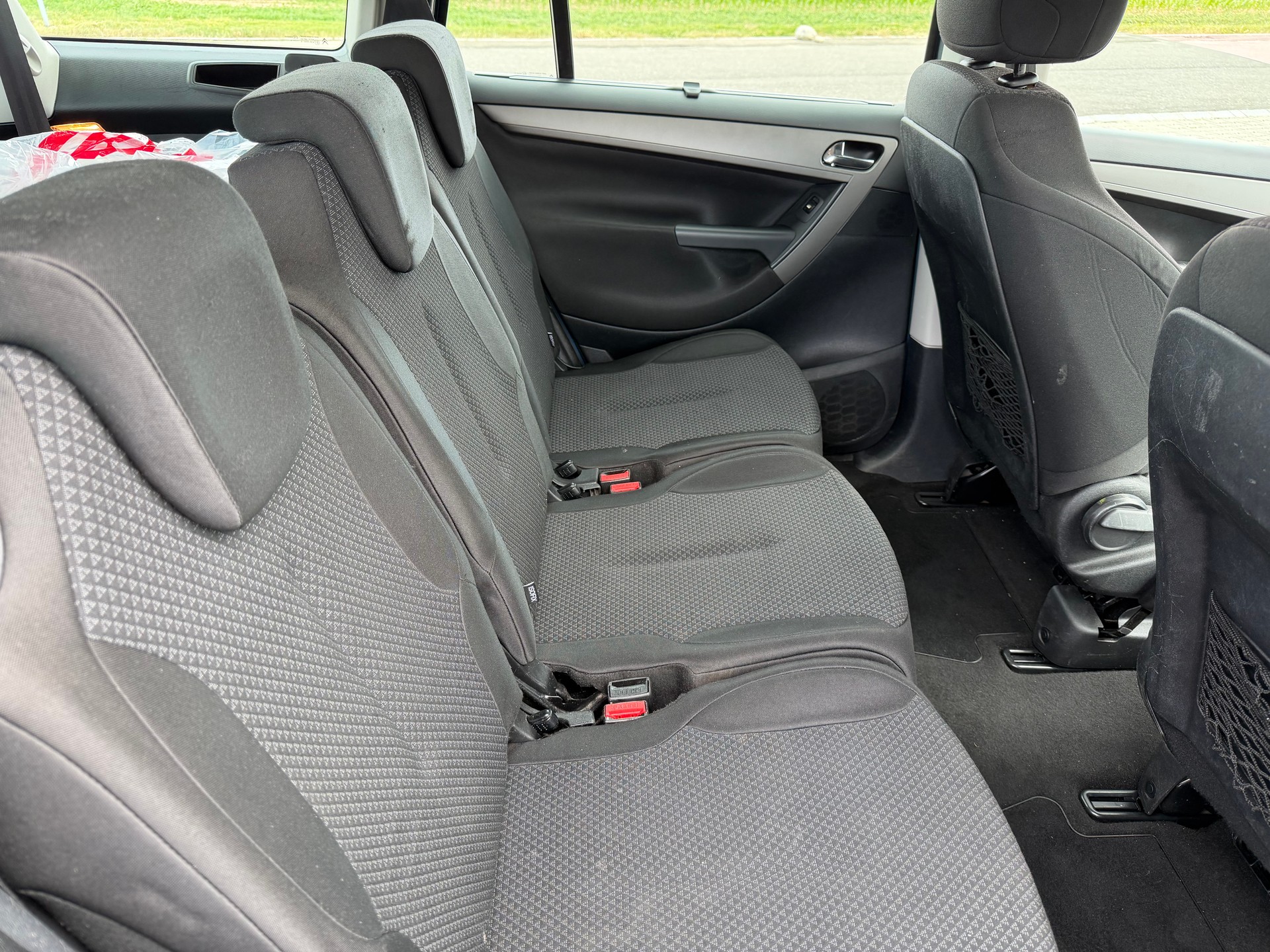 CITROEN Grand C4 Picasso 1.6 HDI 16V Dynamique-image-7