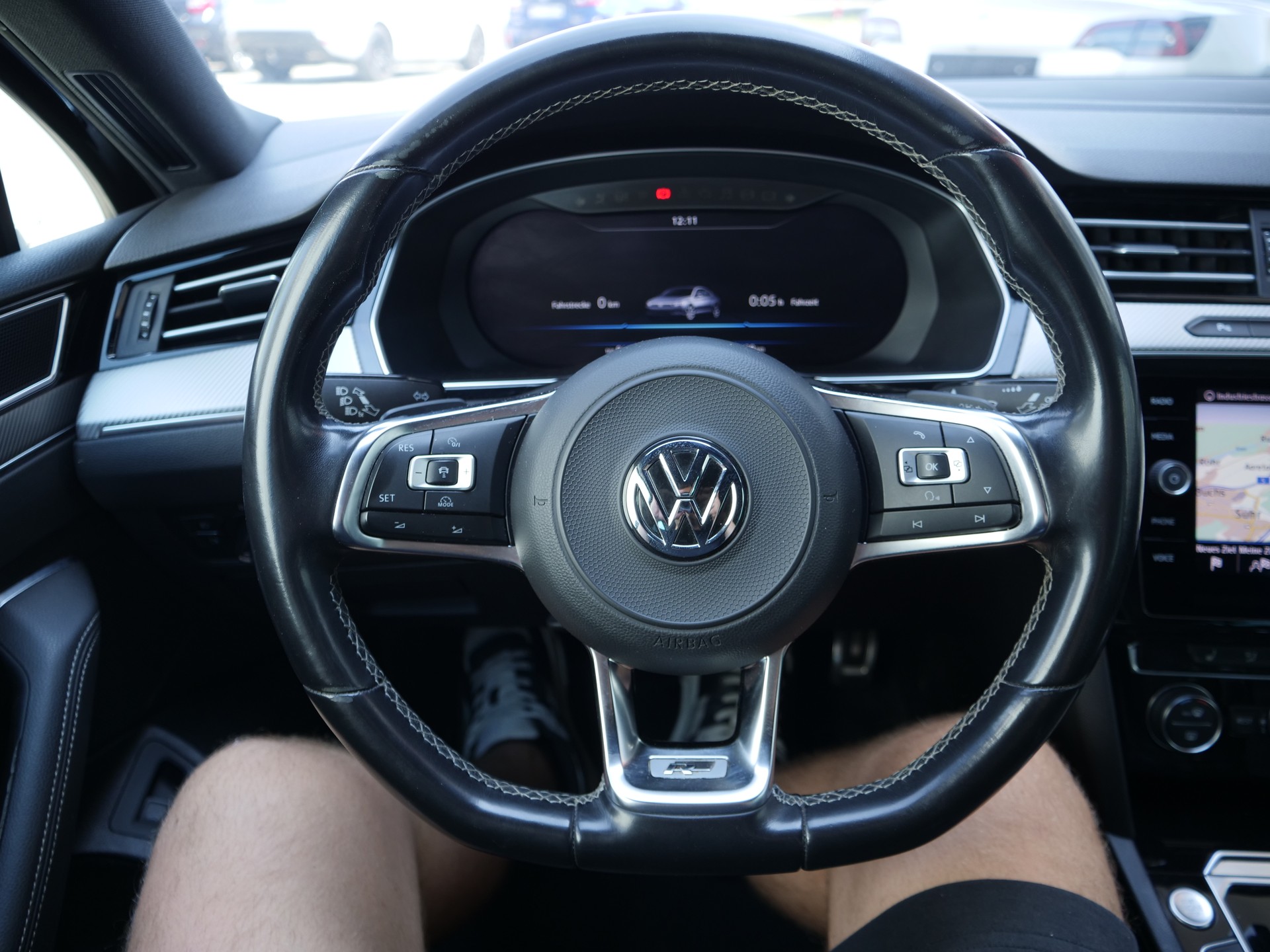 VW Passat 2.0 TDI SCR BMT Highline DSG-image-12