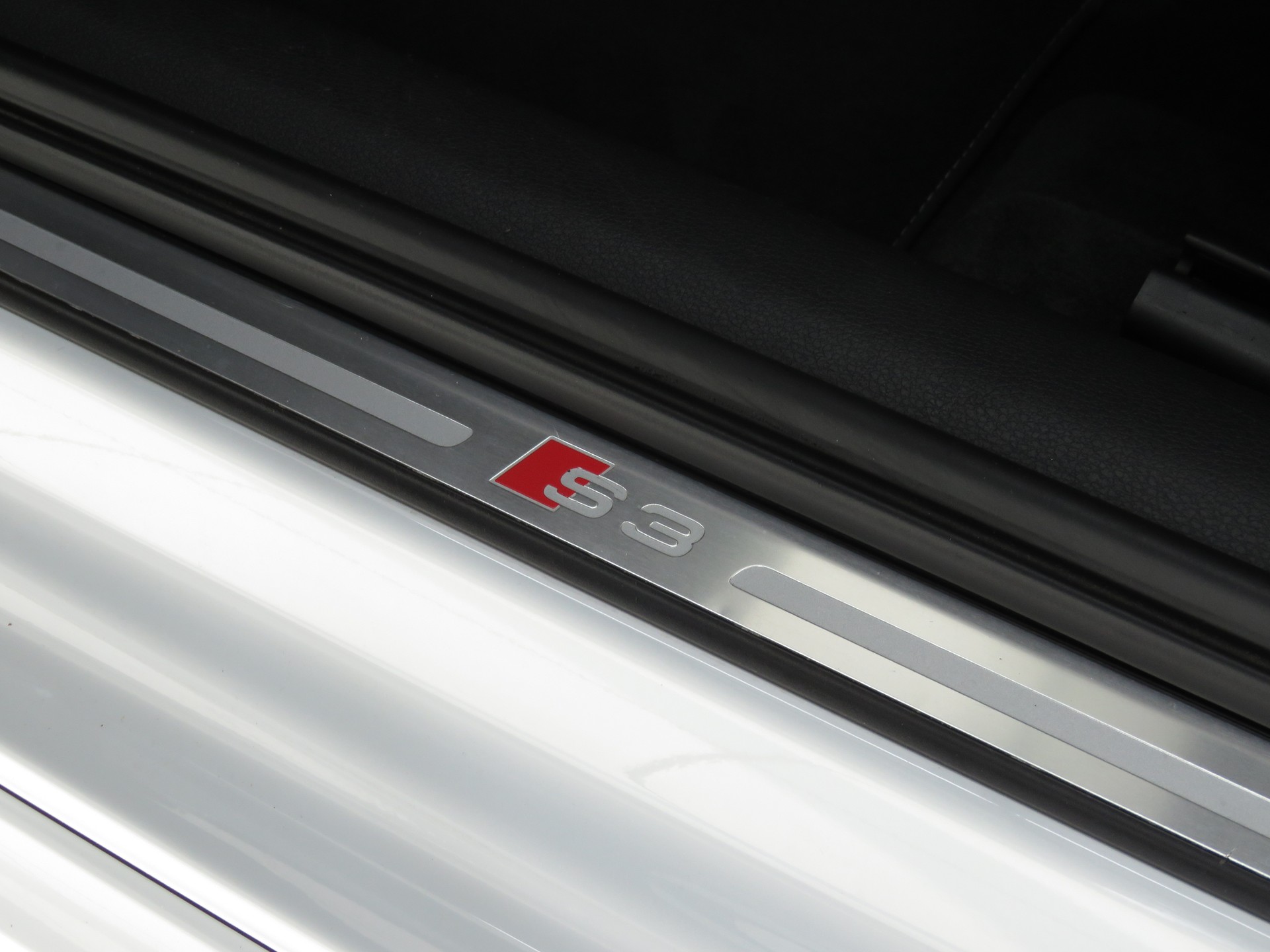 AUDI S3 Sportback 2.0 TFSI Quattro S-tronic (Automat)-image-23