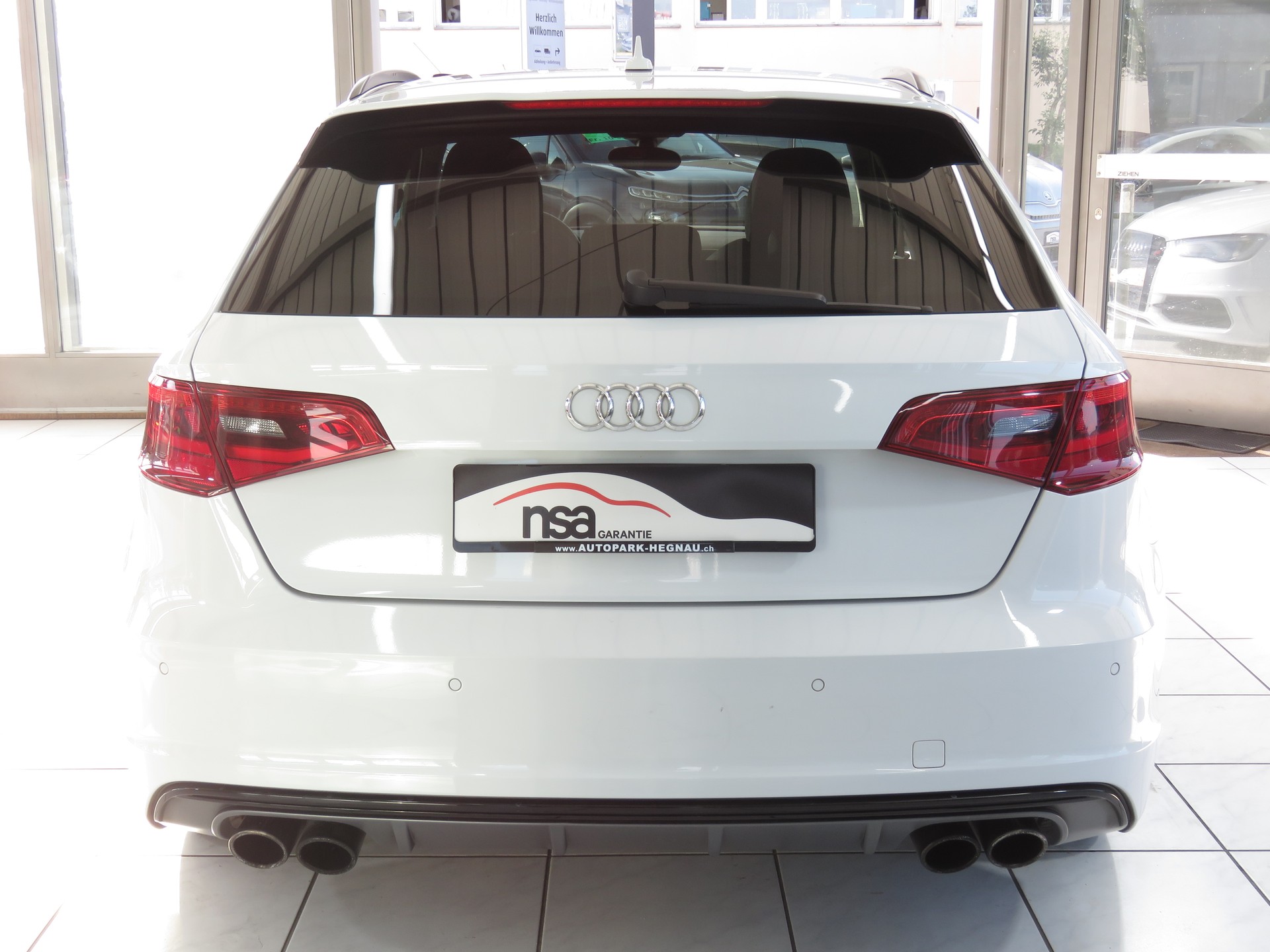 AUDI S3 Sportback 2.0 TFSI Quattro S-tronic (Automat)-image-4