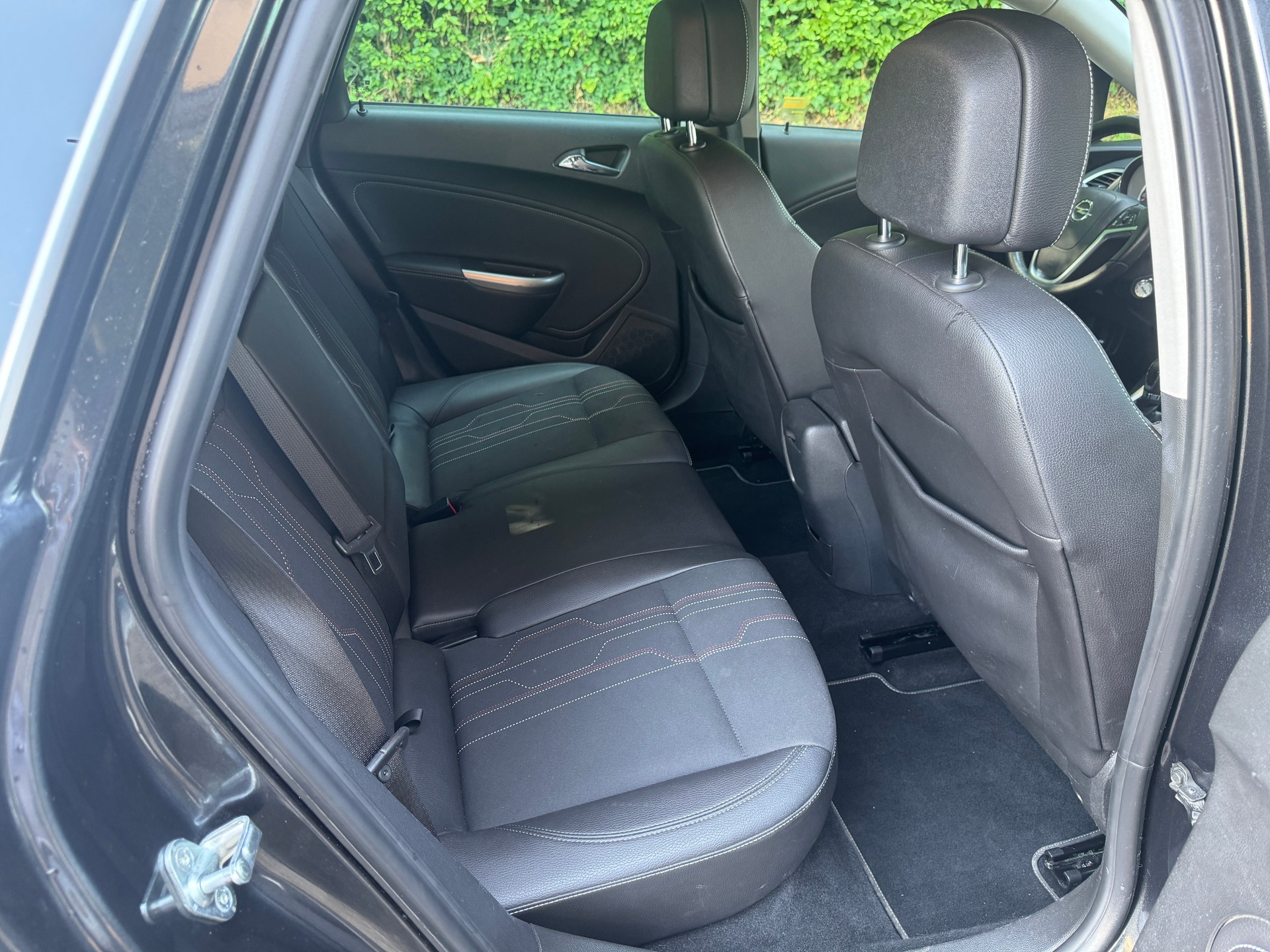 OPEL Astra SportsTourer 1.4i 16V Turbo-image-11