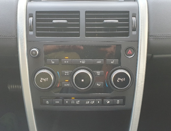 LAND ROVER Discovery Sport 2.0 SD4 HSE AT9-image-10
