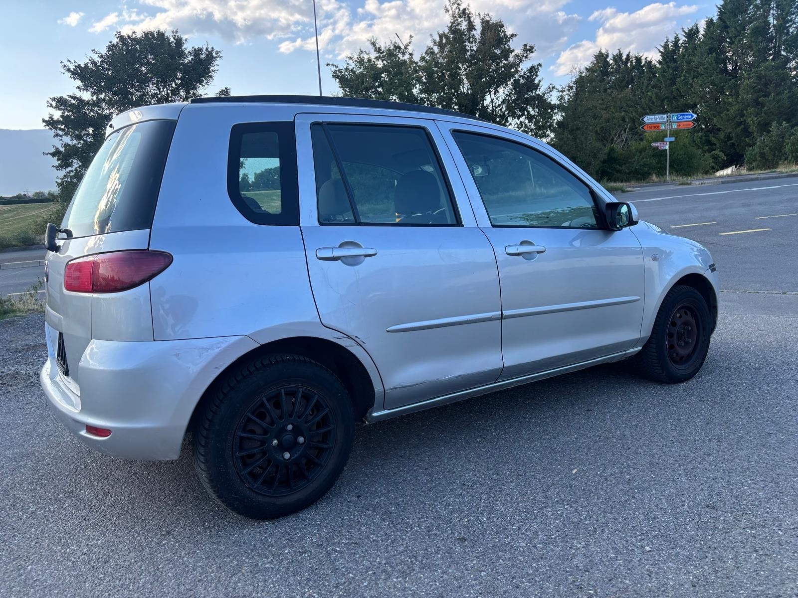 MAZDA 2 1.4i 16V Confort-image-5