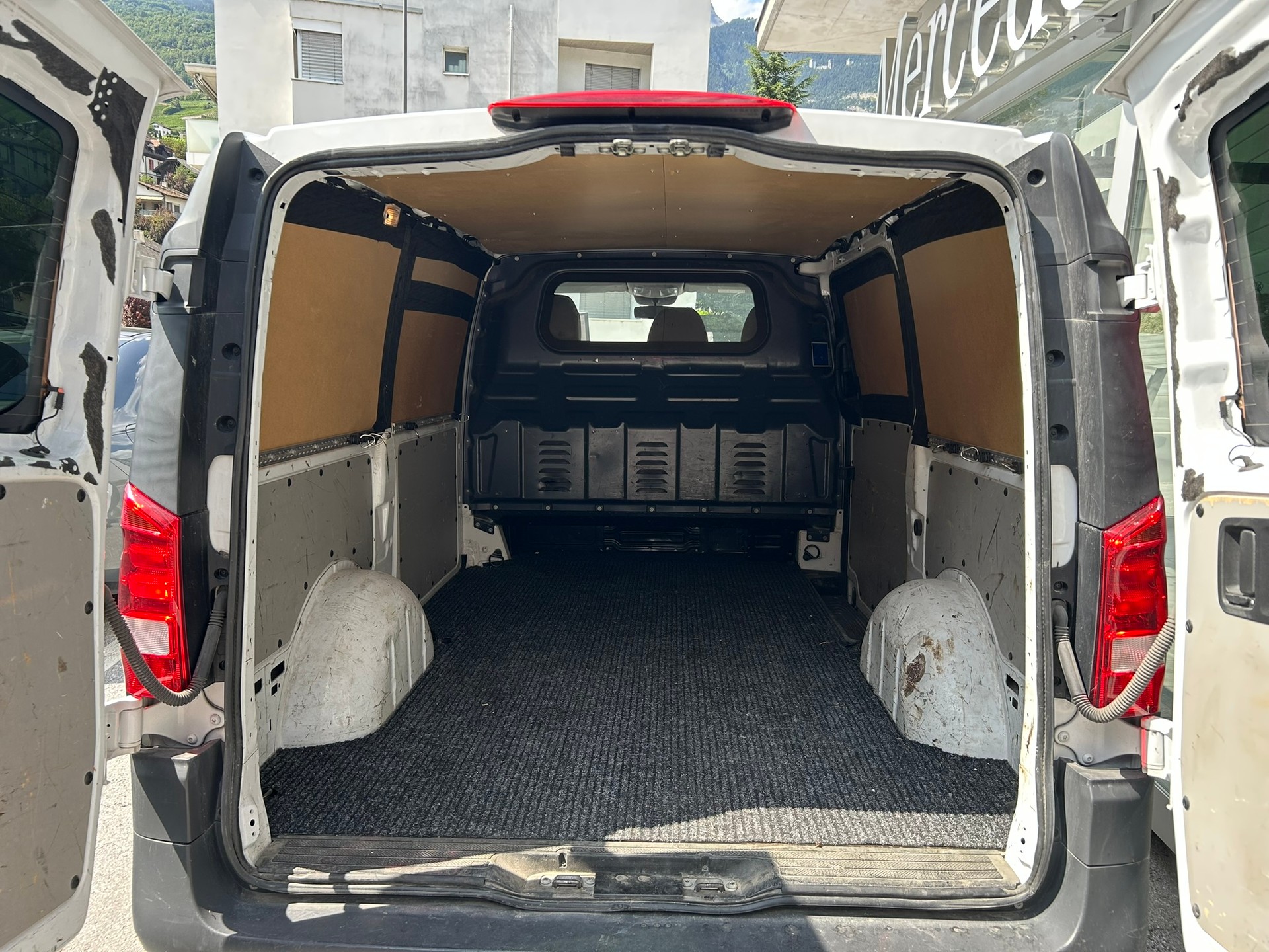 MERCEDES-BENZ Vito 110 CDI Lang FWD Base-image-5