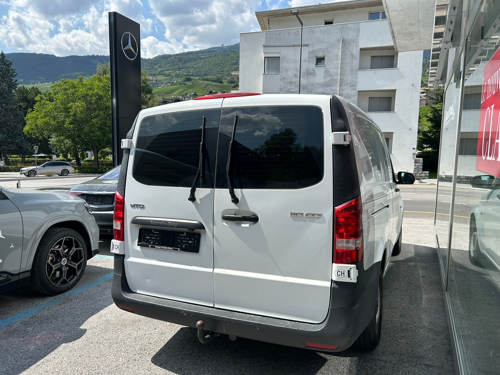 MERCEDES-BENZ Vito 110 CDI Lang FWD Base-image-4