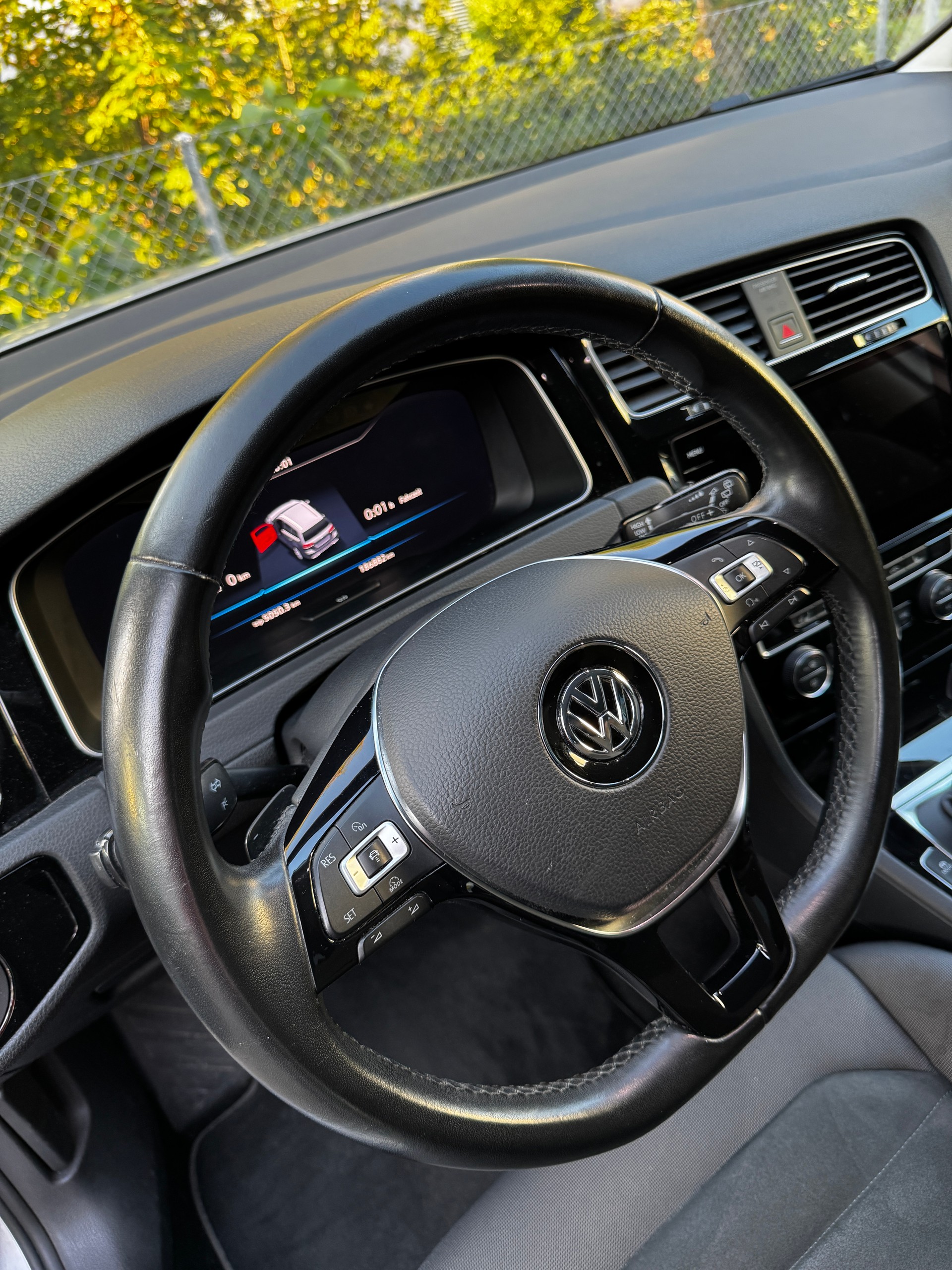 VW 2.0 TDI Highline DSG-image-2
