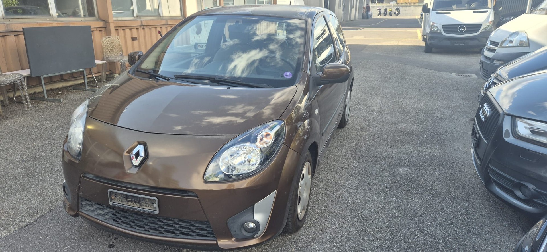 RENAULT Twingo 1.2 16V Expression-image-0