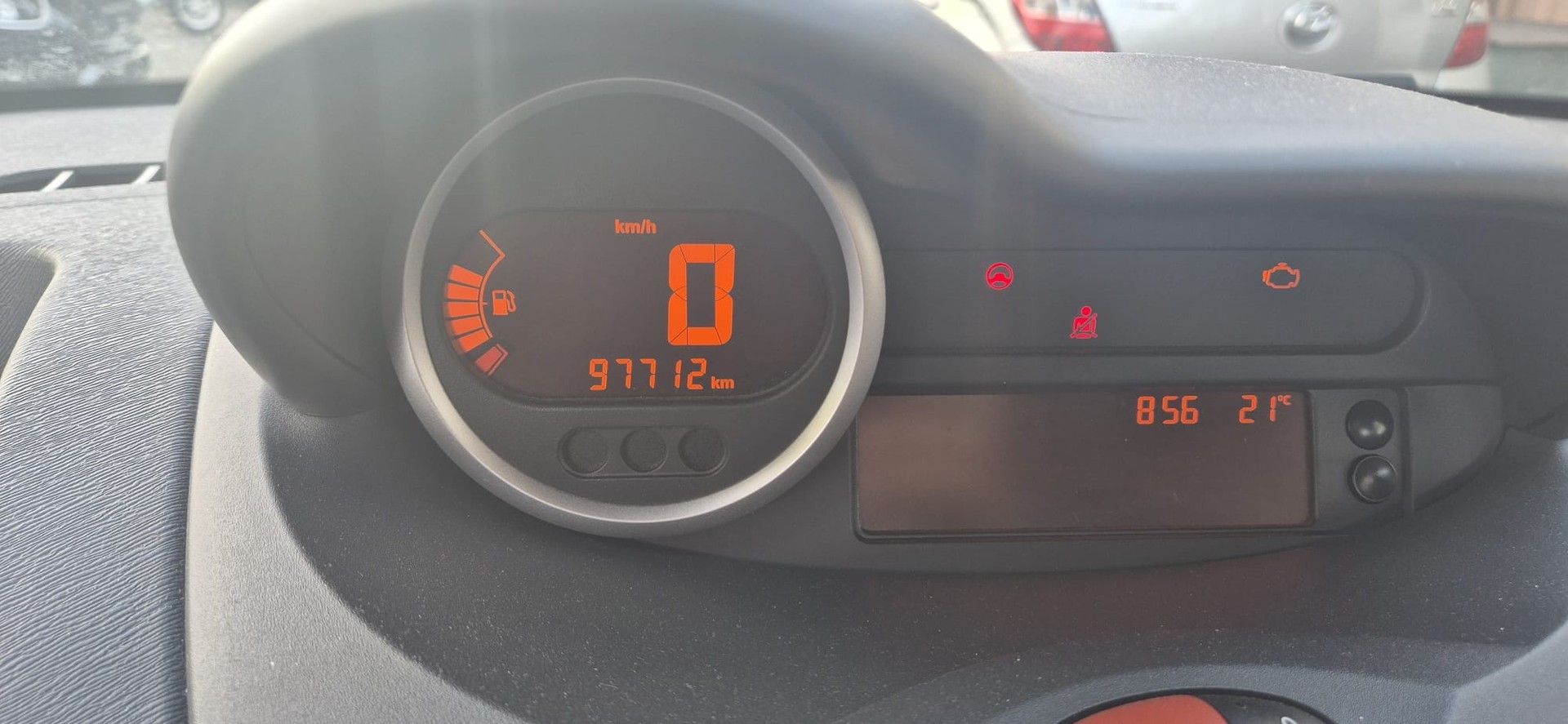 RENAULT Twingo 1.2 16V Expression-image-7
