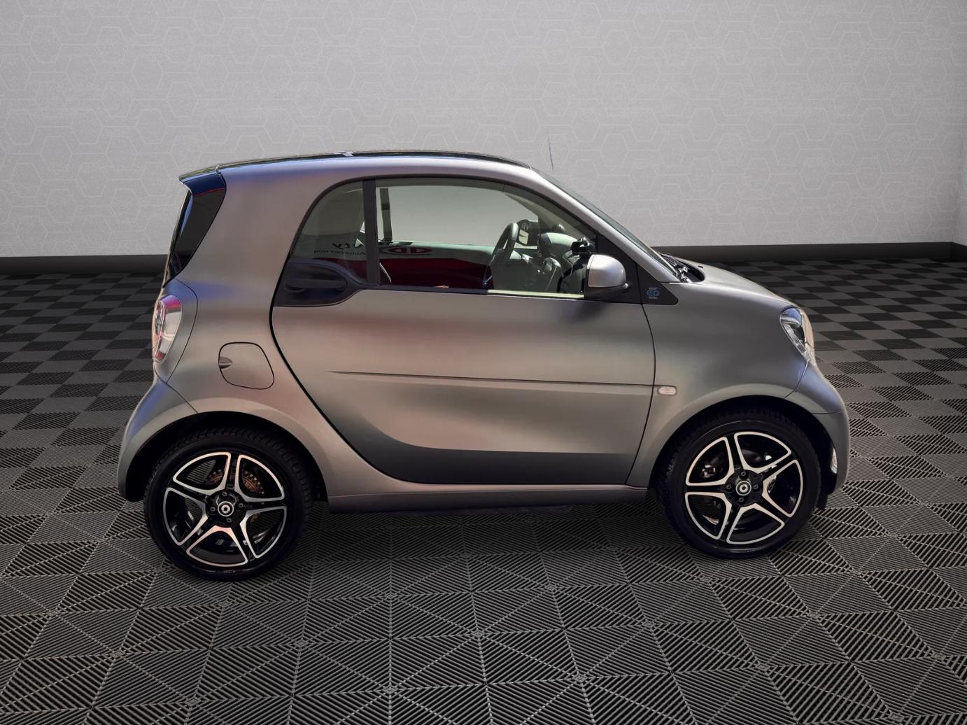 SMART fortwo EQ pulse (incl. Batterie)-image-4