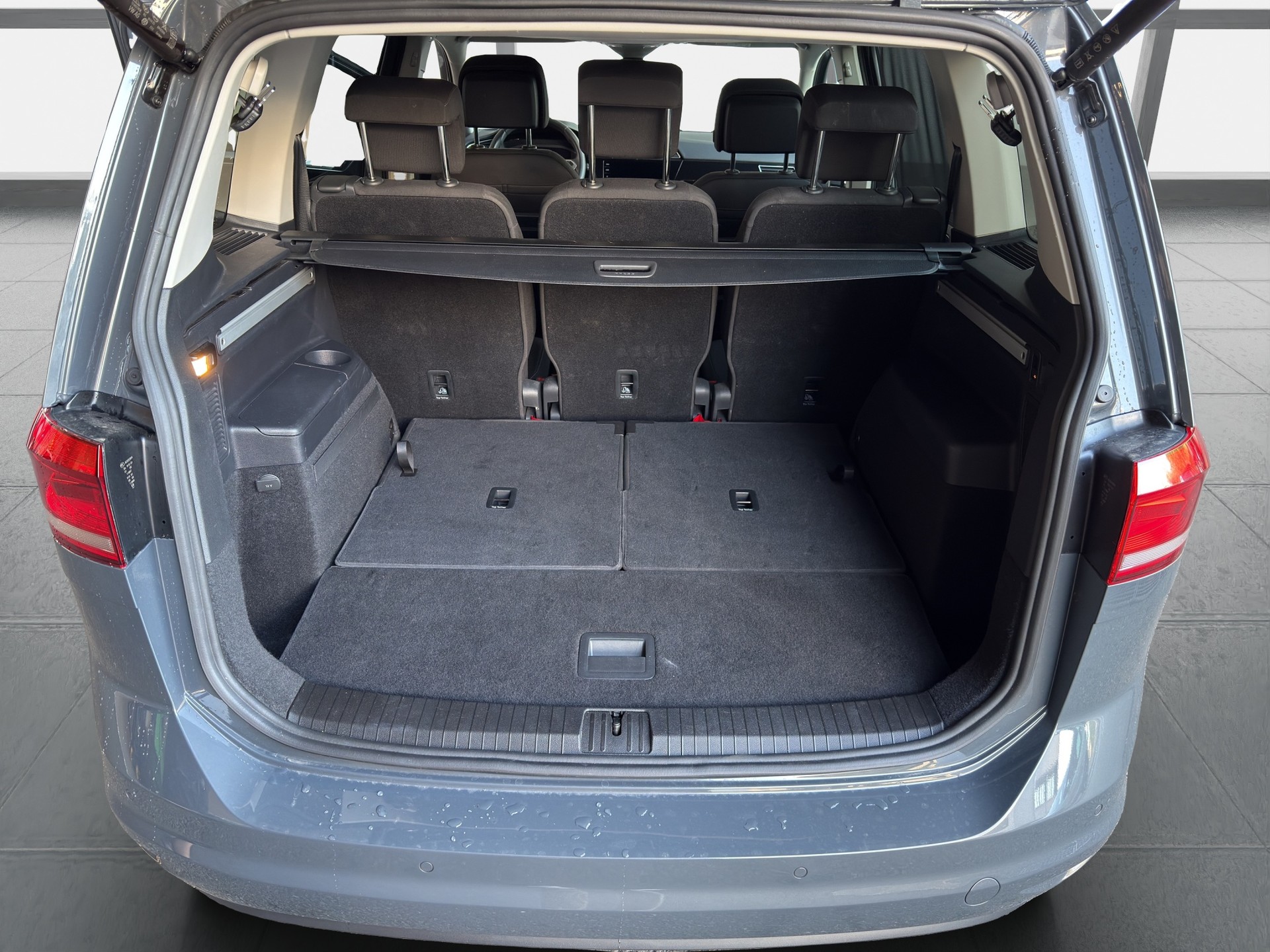 VW Touran 1.5 TSI EVO Highline DSG-image-12