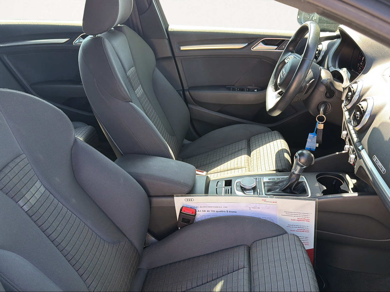 AUDI A3 Sportback 2.0 TDI Sport S-tronic quattro-image-4
