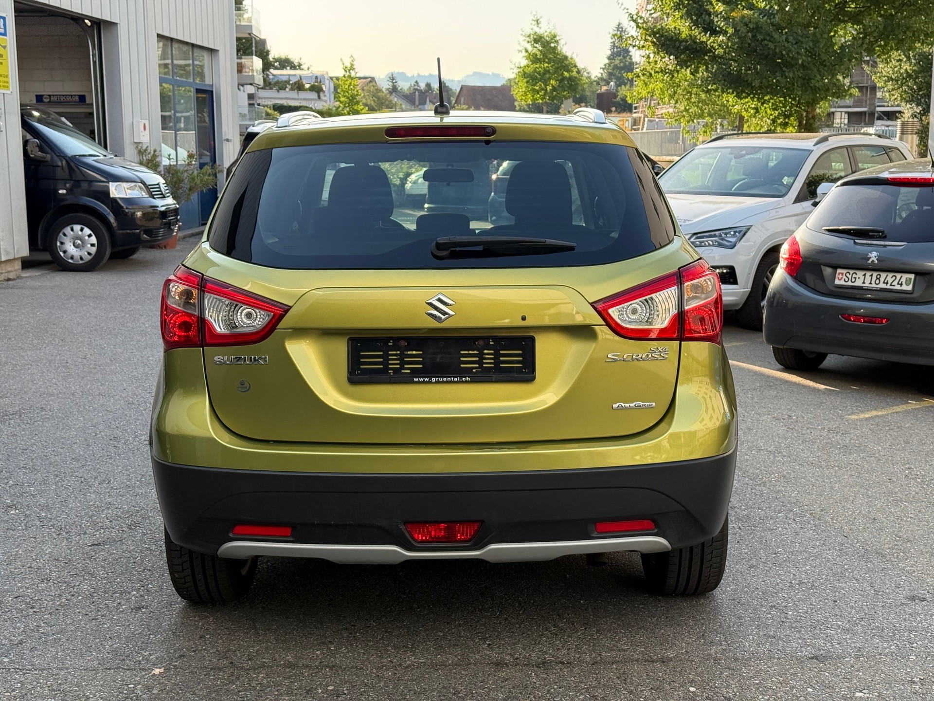 SUZUKI SX4 S-Cross 1.6 TD PizSulai 4WD TCSS-image-5