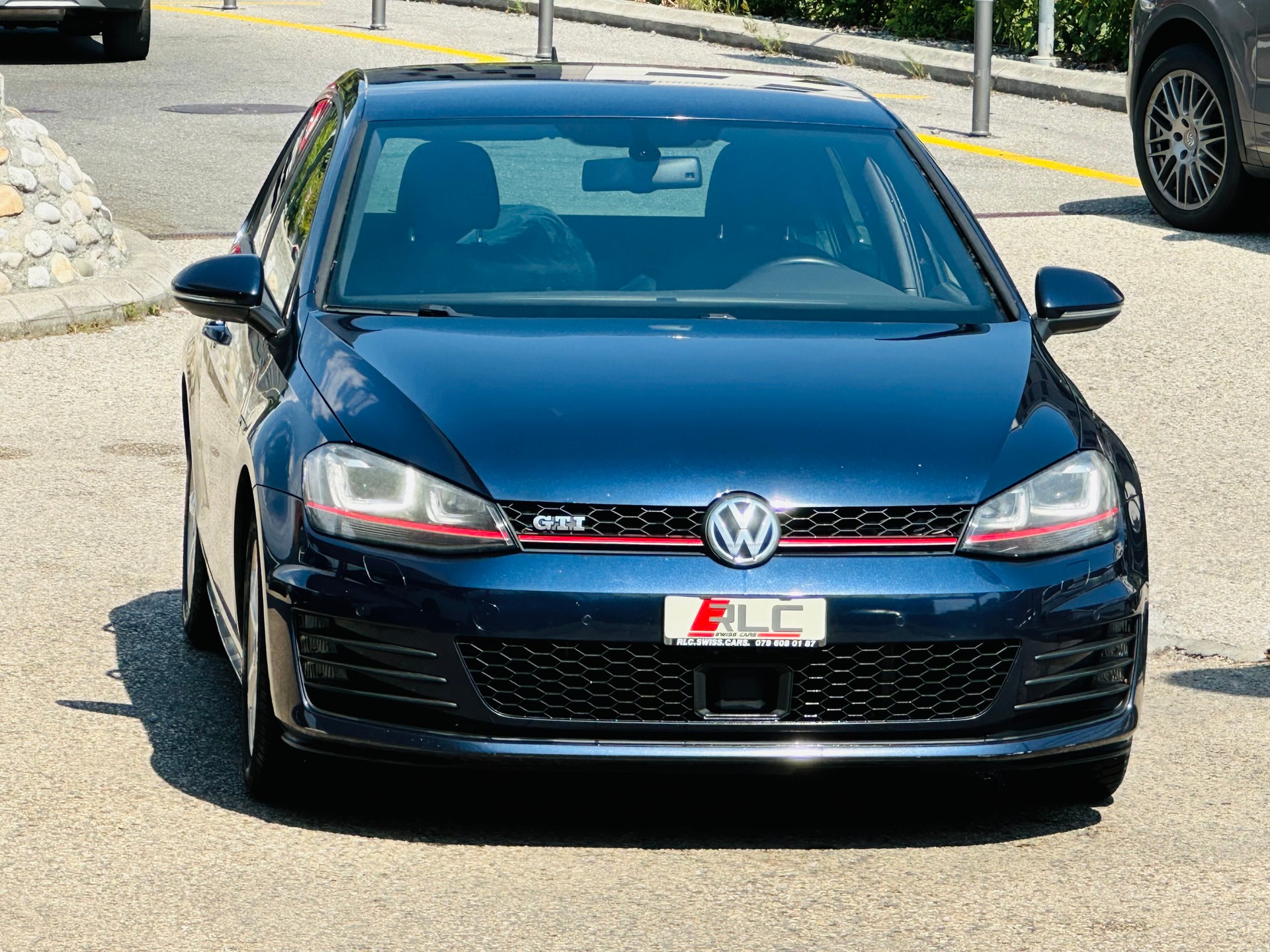 VW Golf 2.0 TSI GTI-image-5