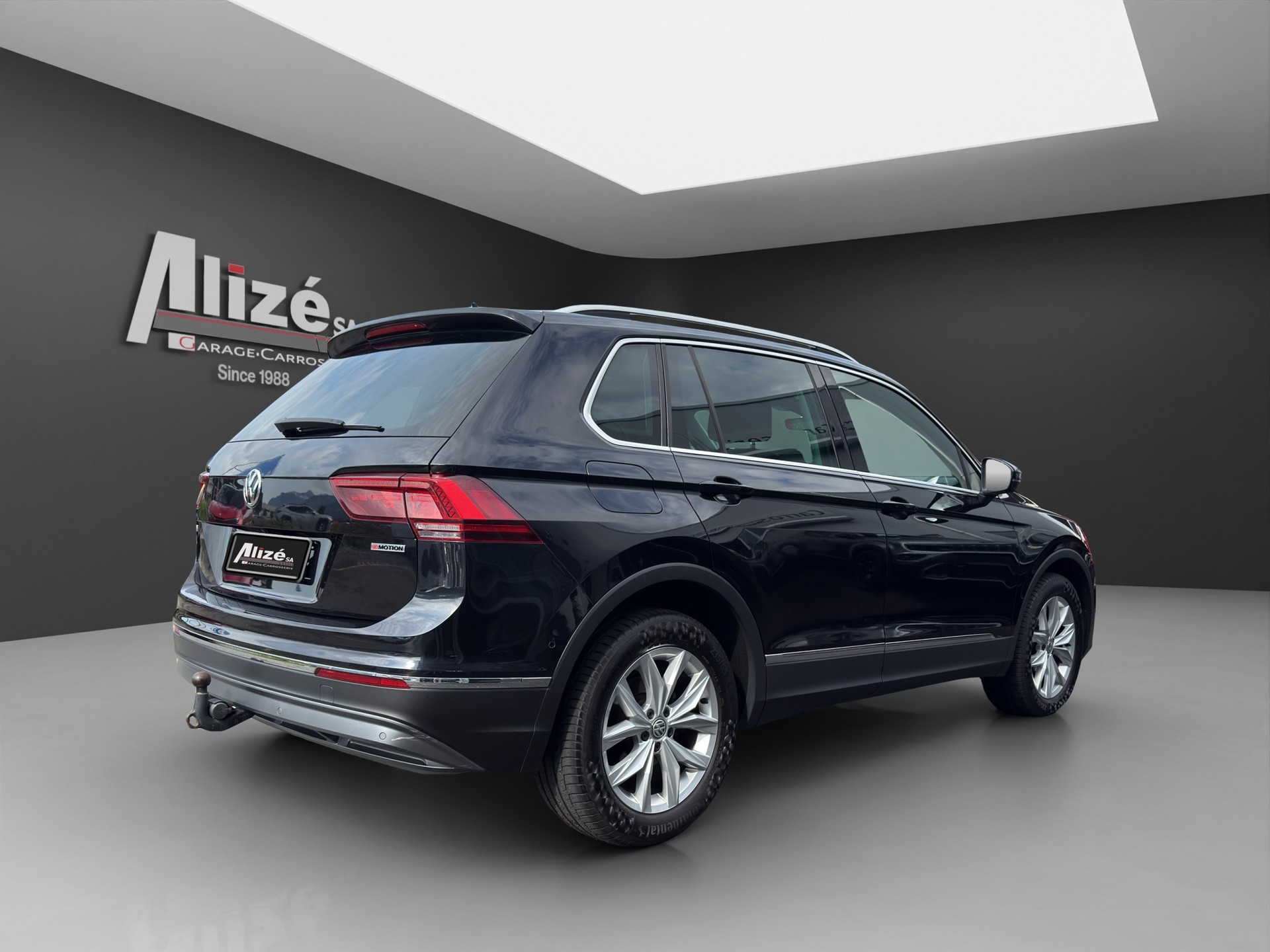 VW Tiguan 2.0 TDI SCR Highline 4Motion DSG-image-6