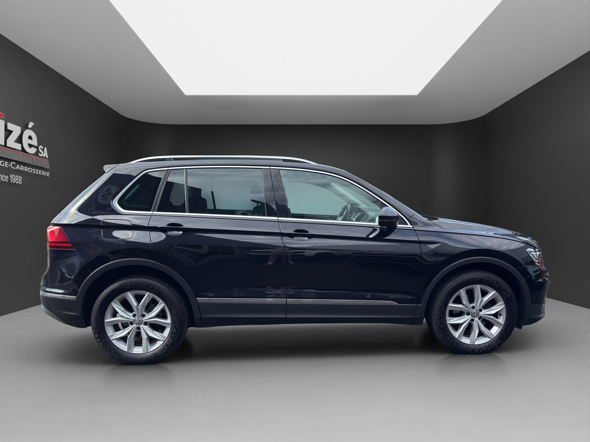 VW Tiguan 2.0 TDI SCR Highline 4Motion DSG-image-7