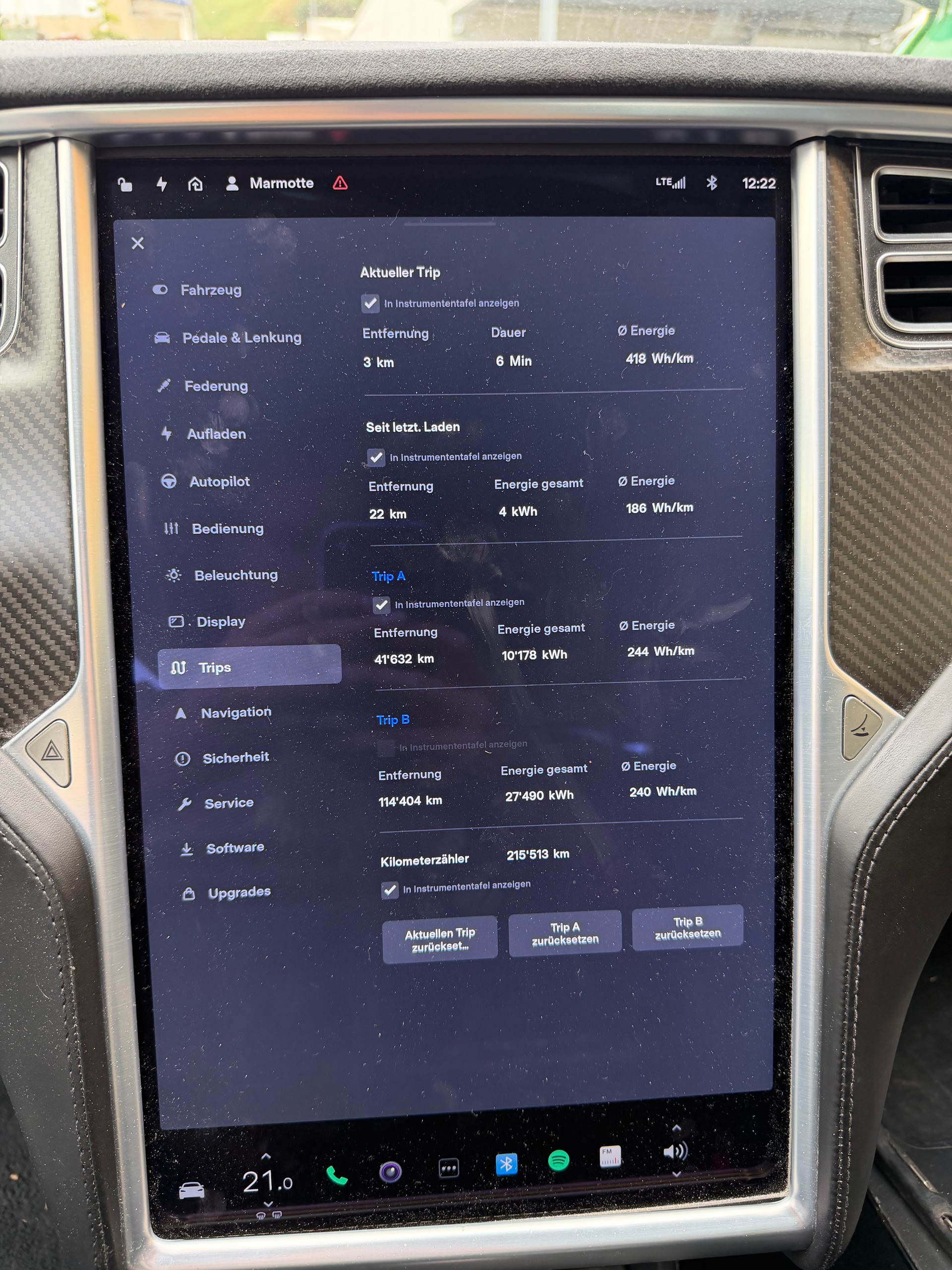 TESLA Model S 85 D Performance-image-14